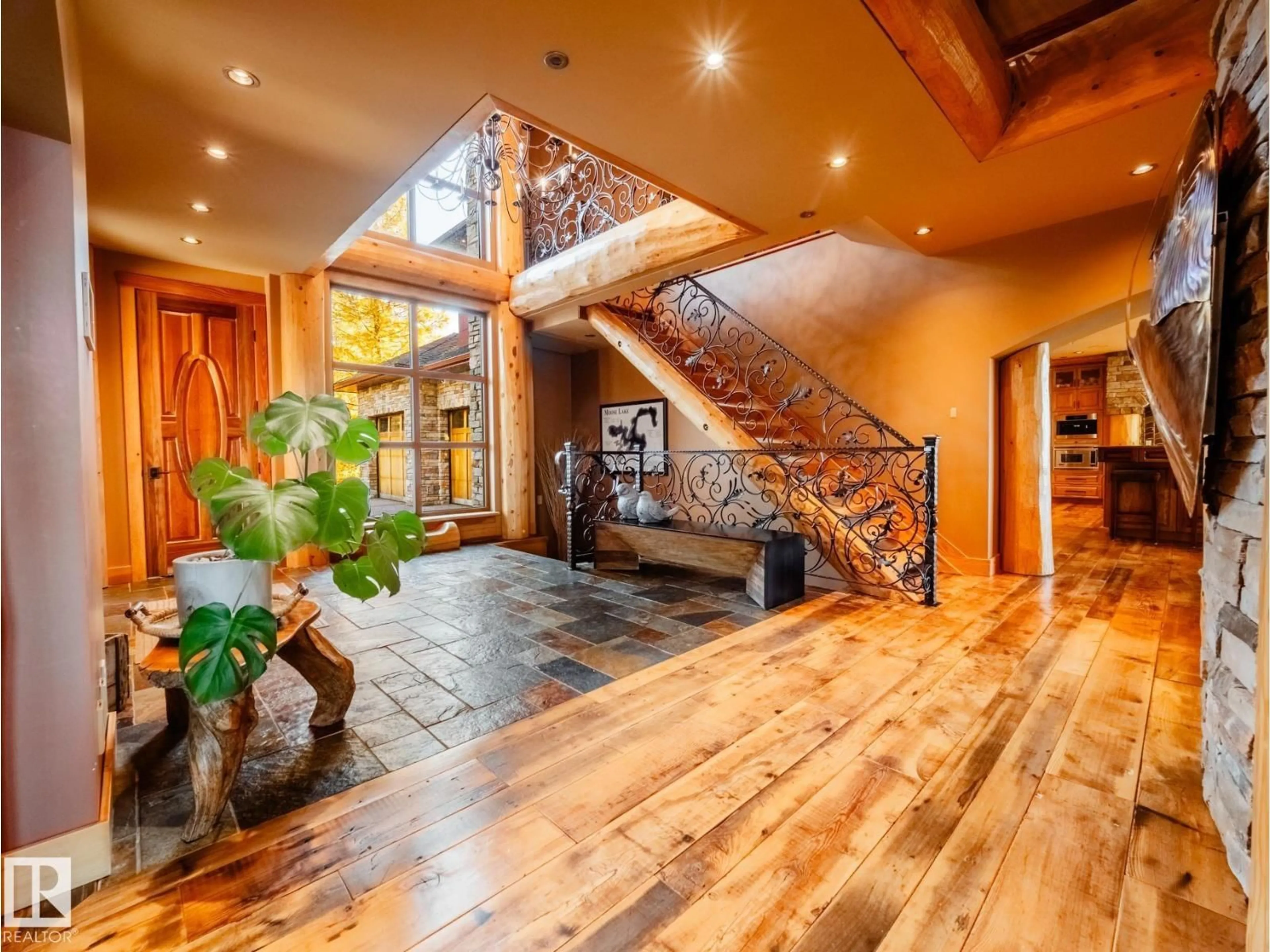 Indoor entryway for 3 EAGLE DR, Rural Bonnyville M.D. Alberta T9N2J6