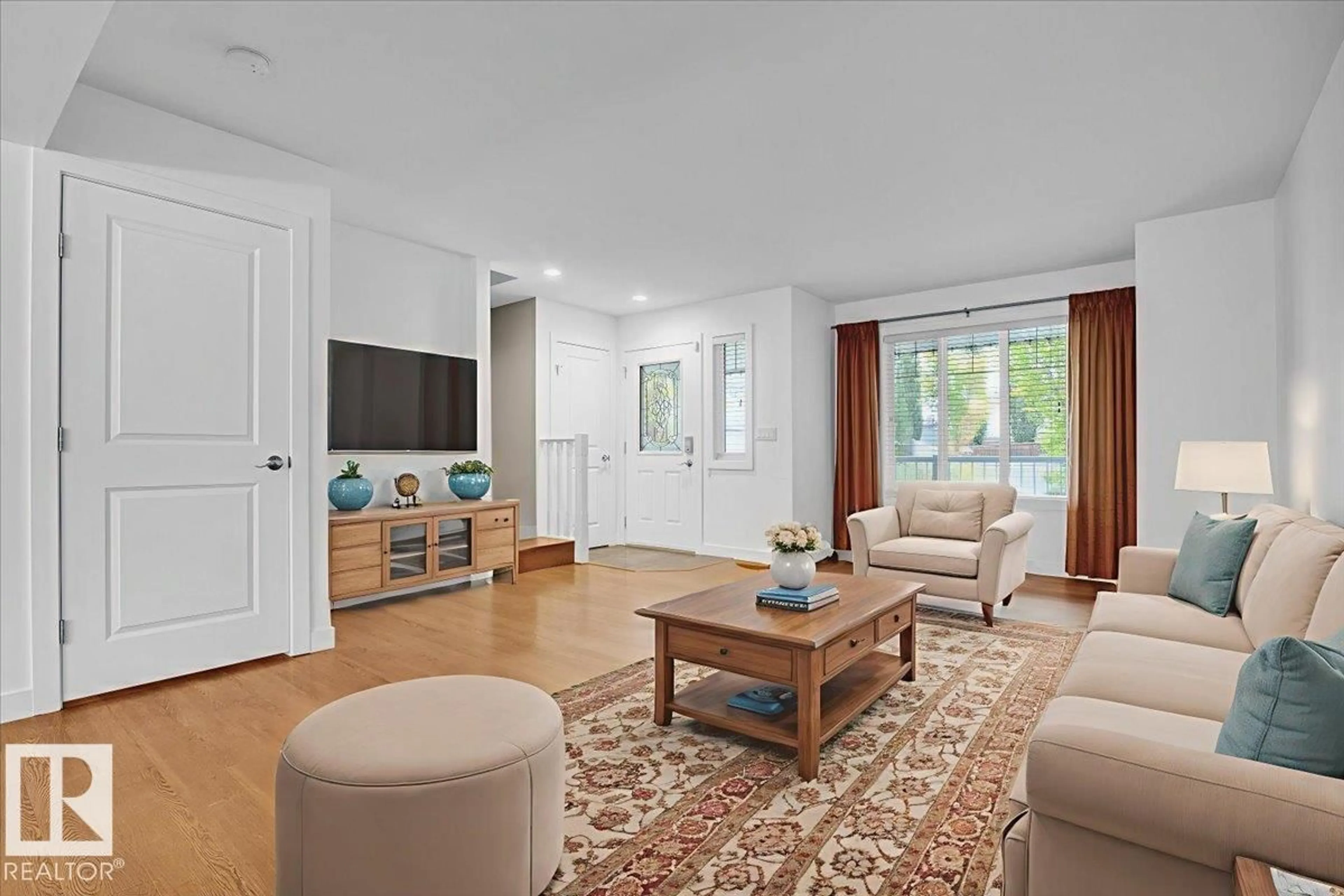 Living room with furniture, unknown for 1380 STARLING DR, Edmonton Alberta T5S0G8