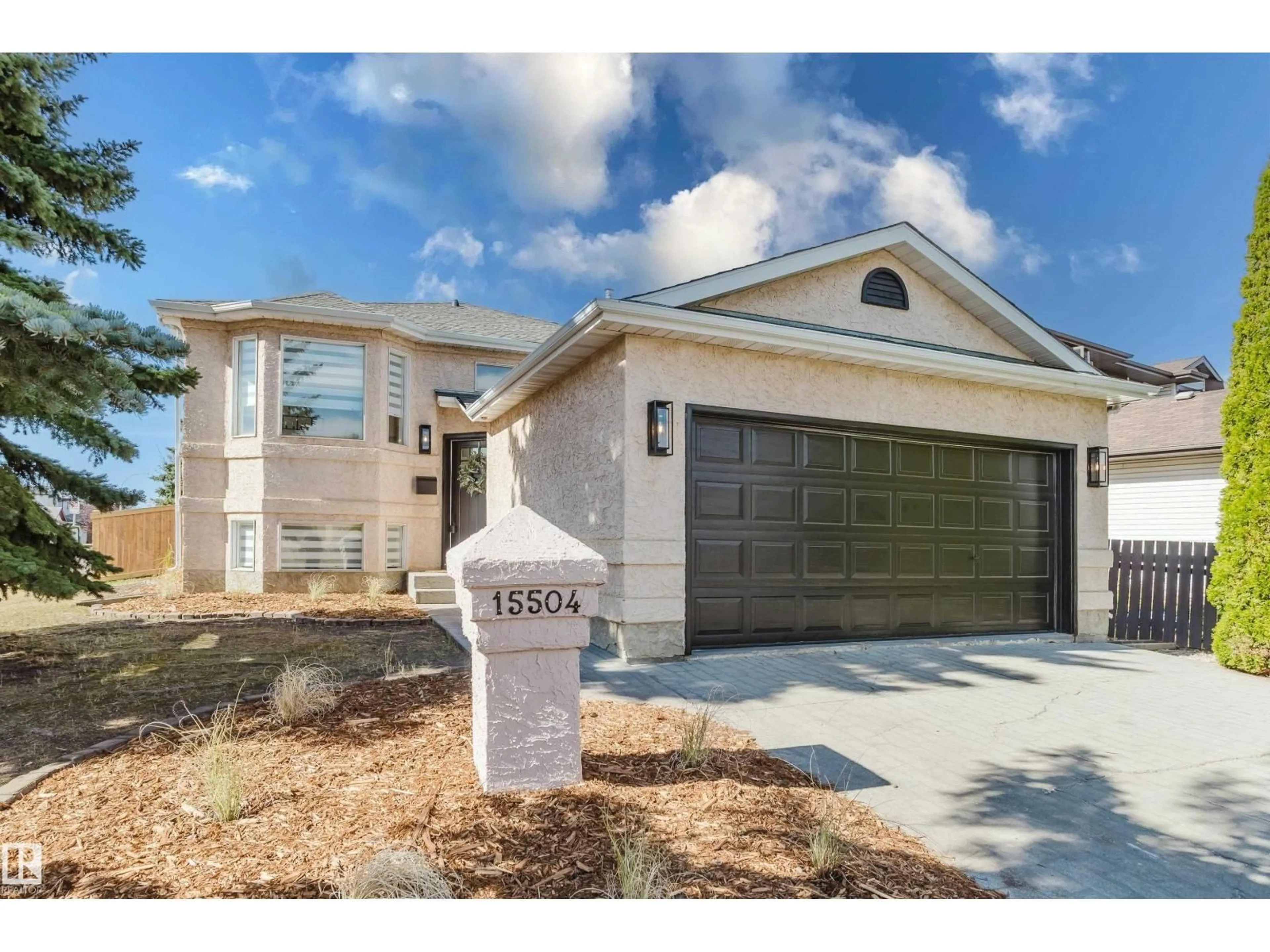 Unknown for NW - 15504 133 ST, Edmonton Alberta T6B1B7