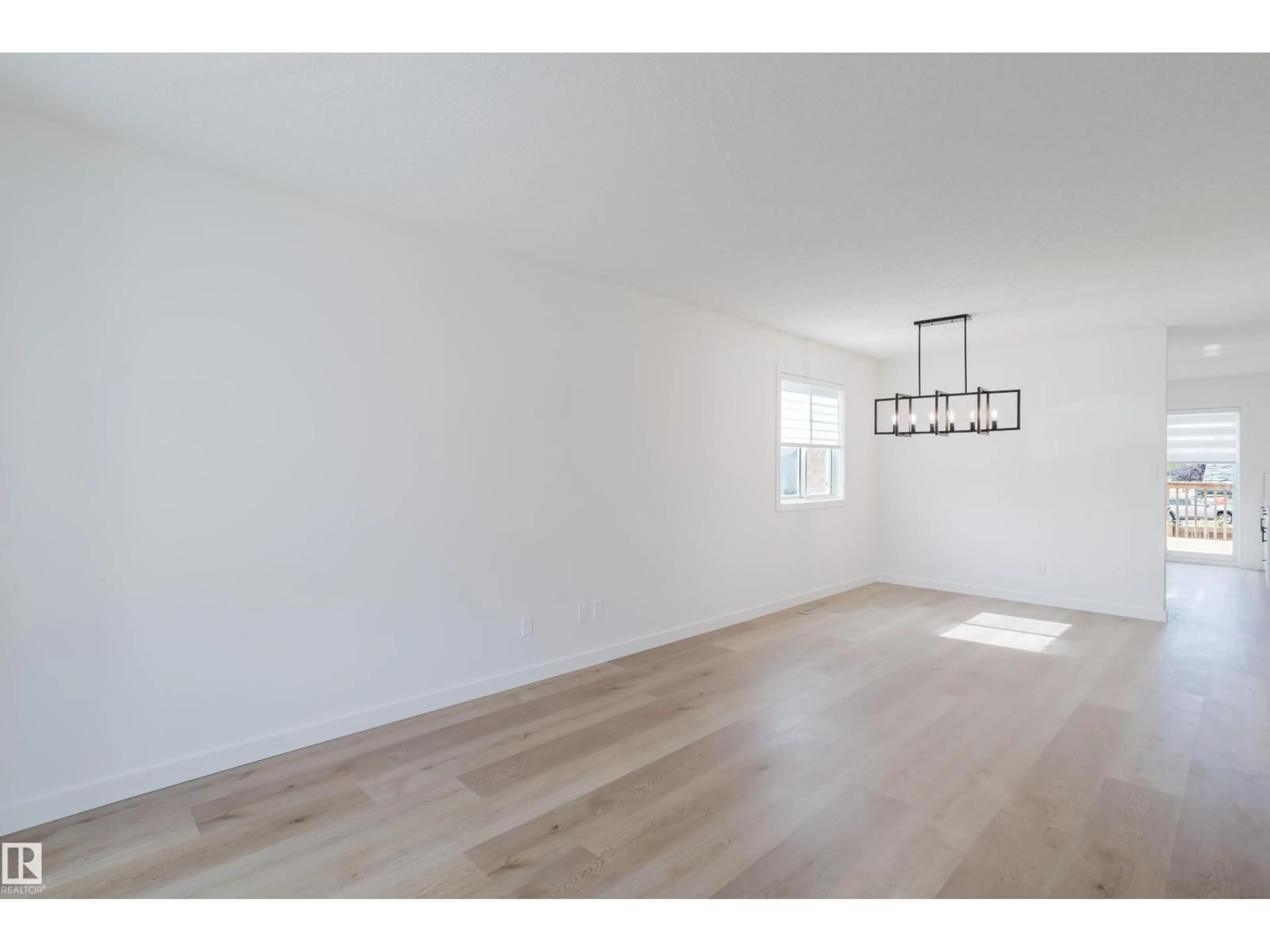 A pic of a room for NW - 15504 133 ST, Edmonton Alberta T6B1B7