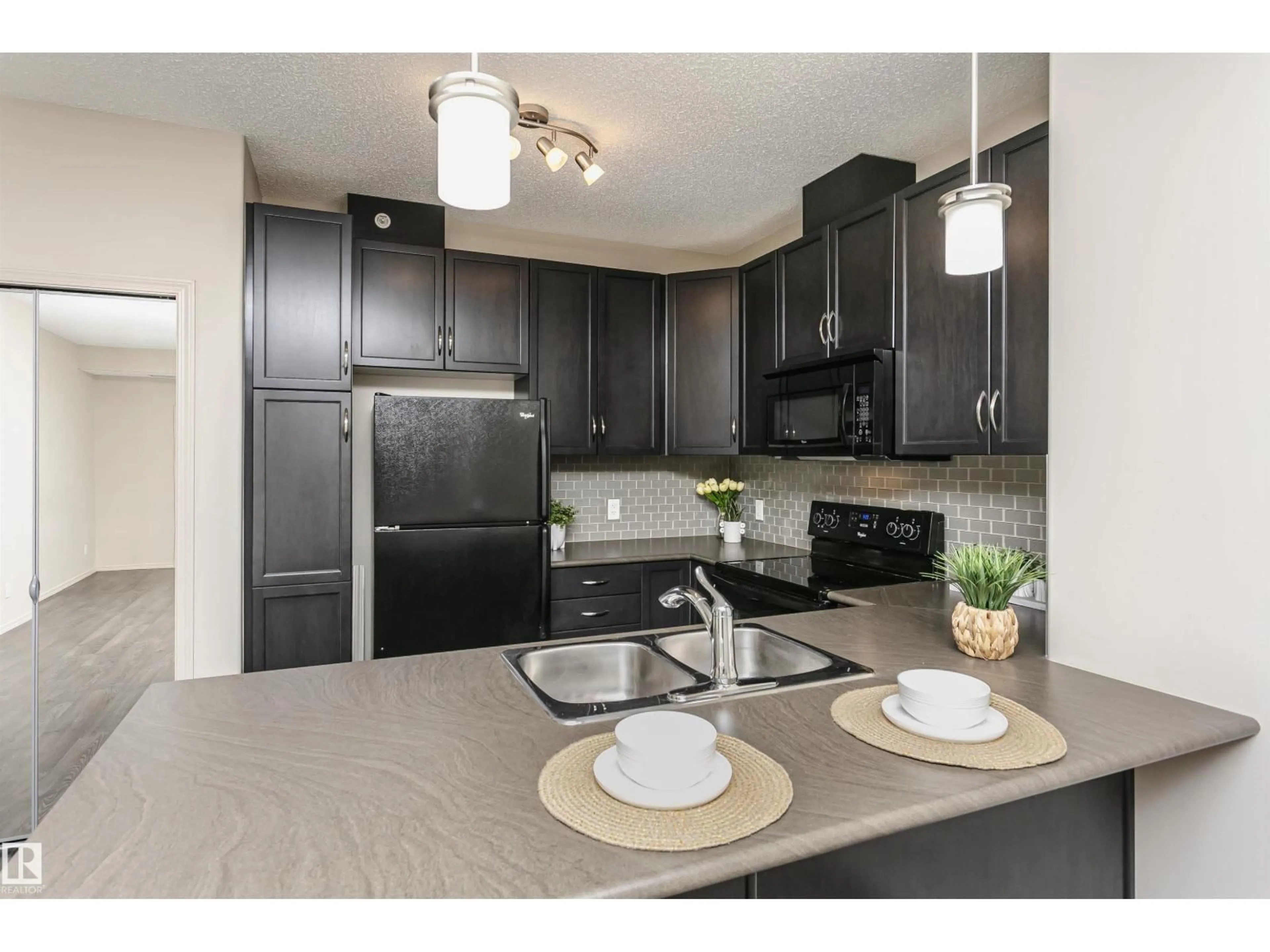 Unknown for 431 7825 71 ST NW, Edmonton Alberta T6B3R9