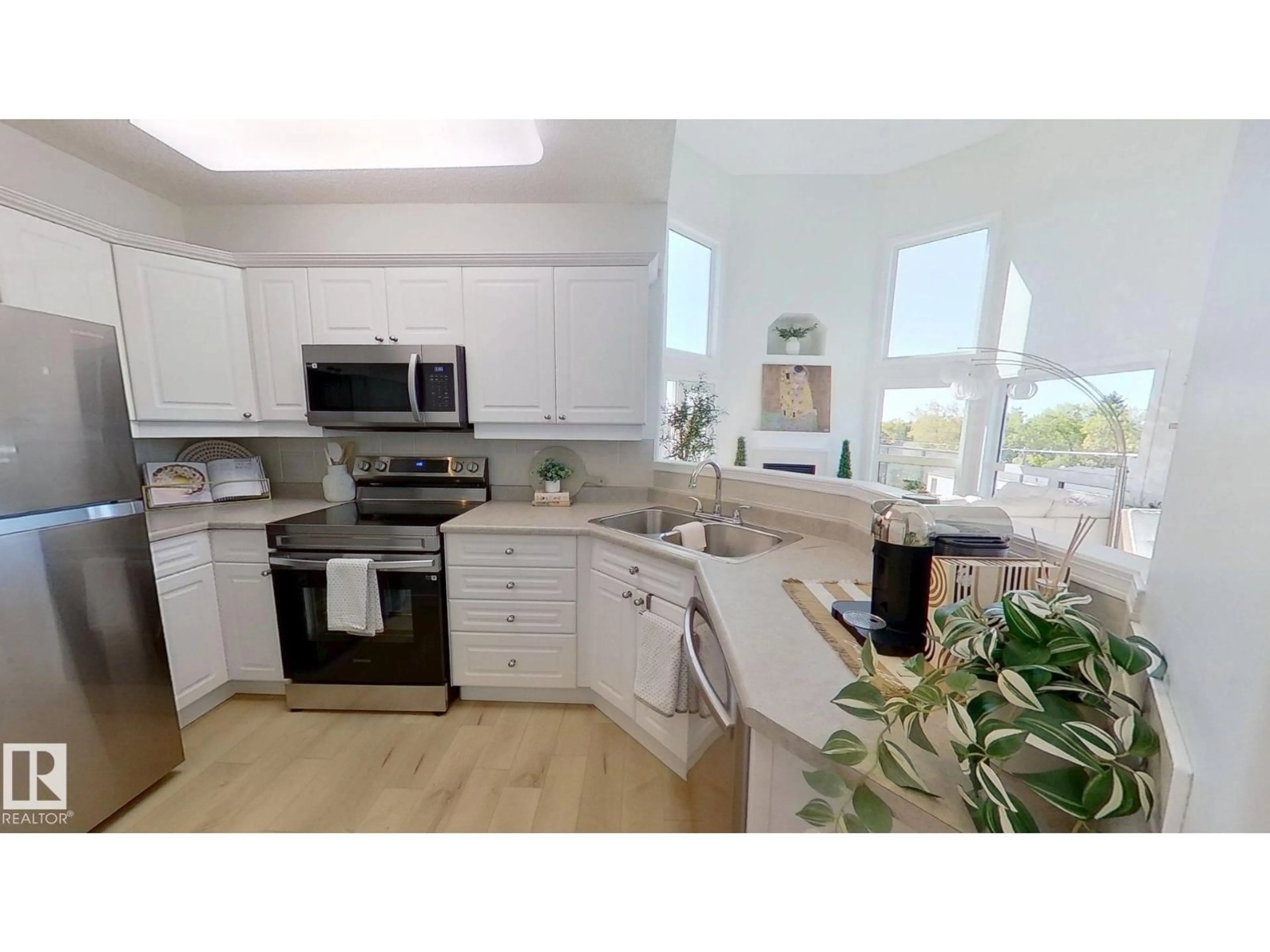 Open concept kitchen, unknown for #508 - 7839 96 ST, Edmonton Alberta T6C4R4