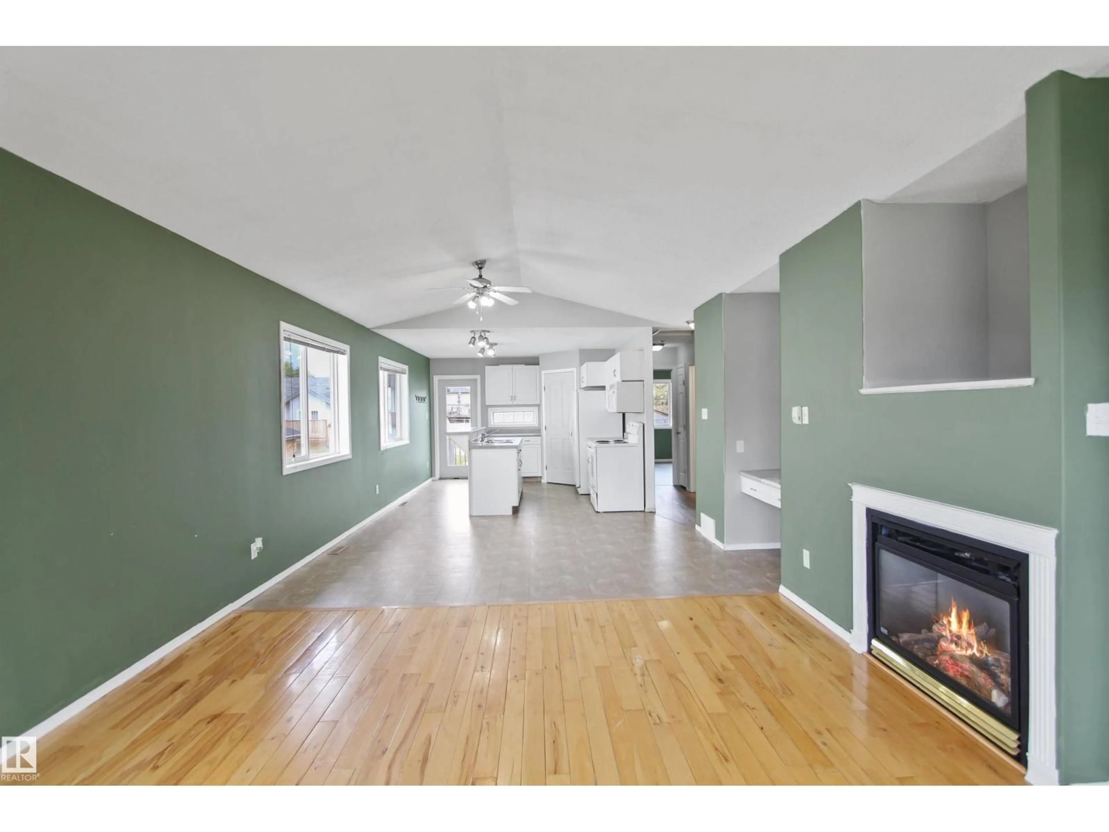 A pic of a room for 506 20A ST, Cold Lake Alberta T9M1N5