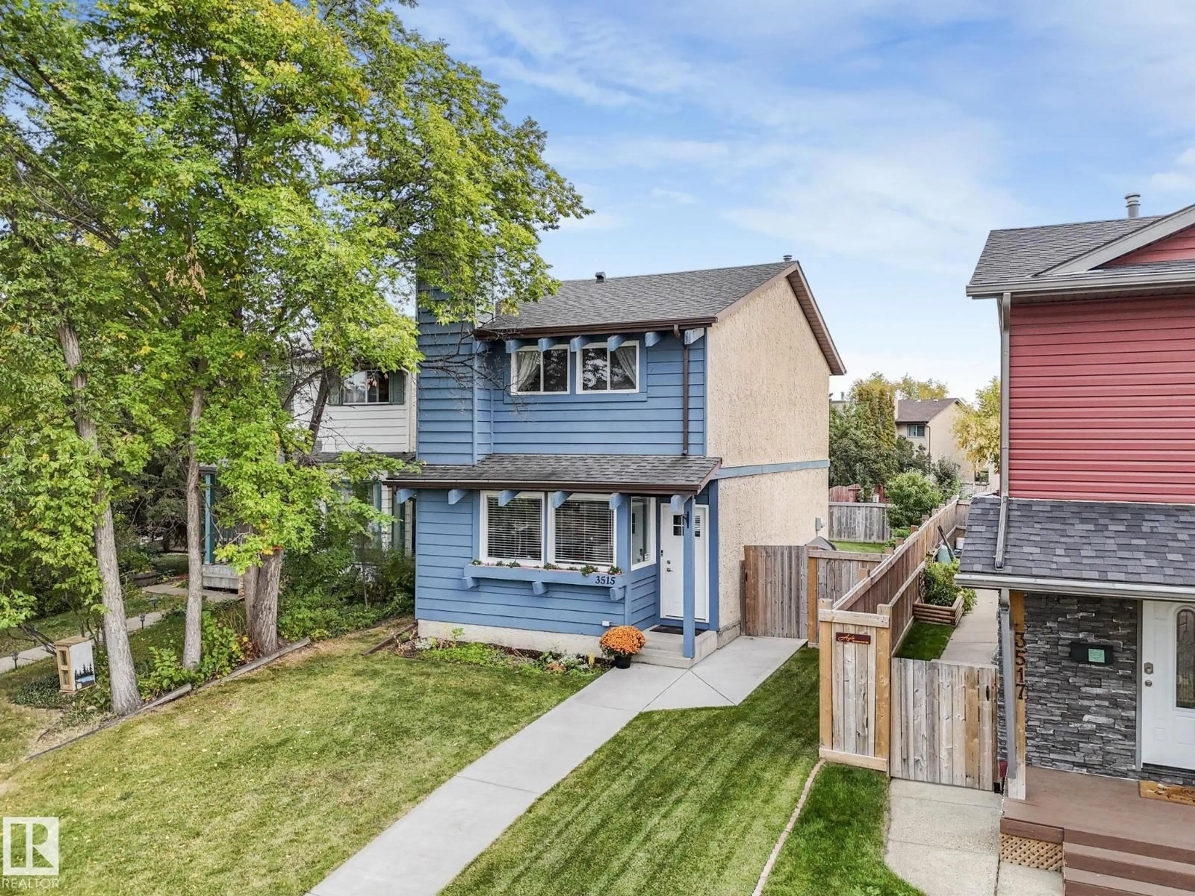 Unknown for 3515 42 AV, Edmonton Alberta T6L5C7