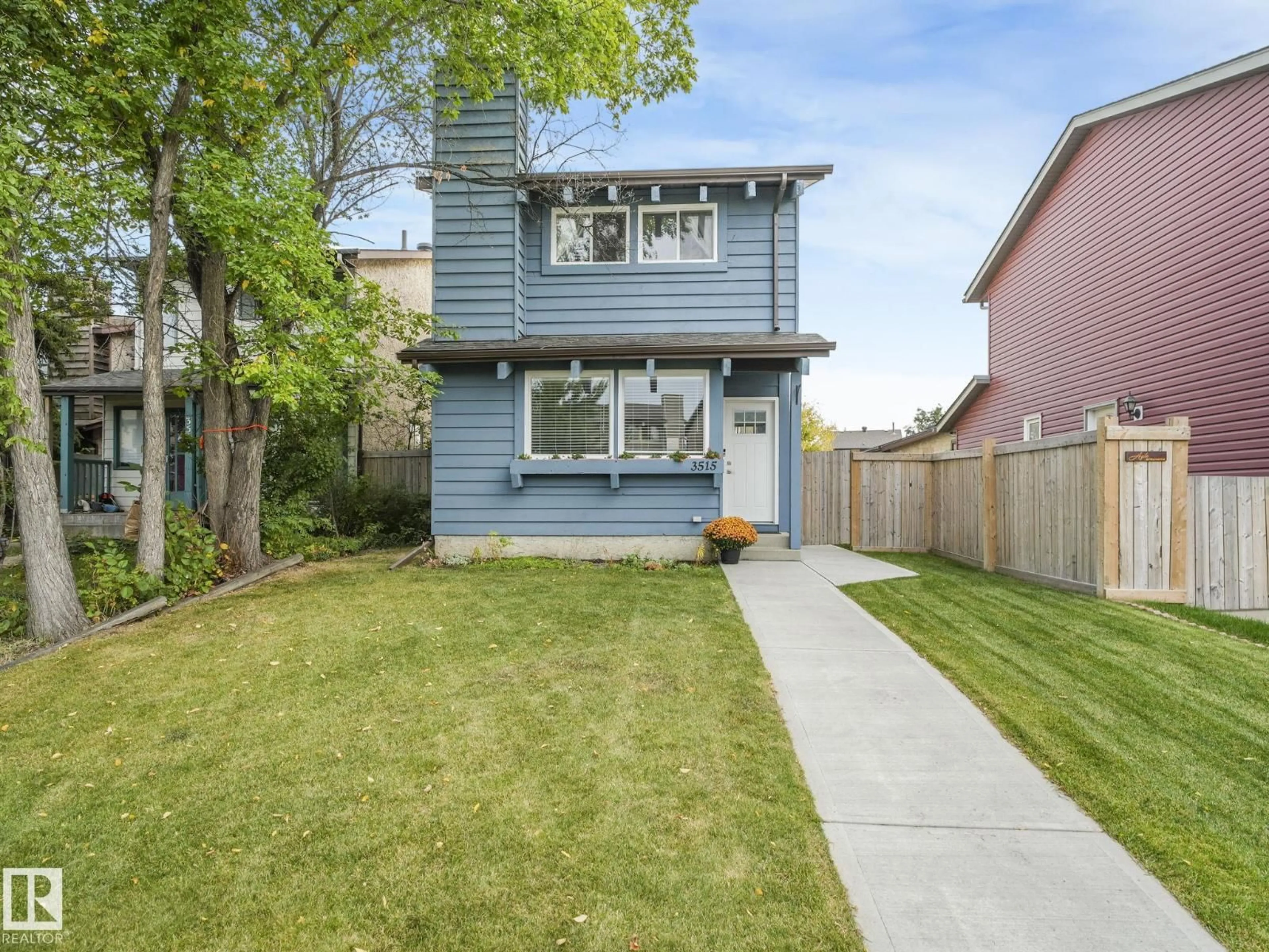 Home with brick exterior material, street for 3515 42 AV, Edmonton Alberta T6L5C7