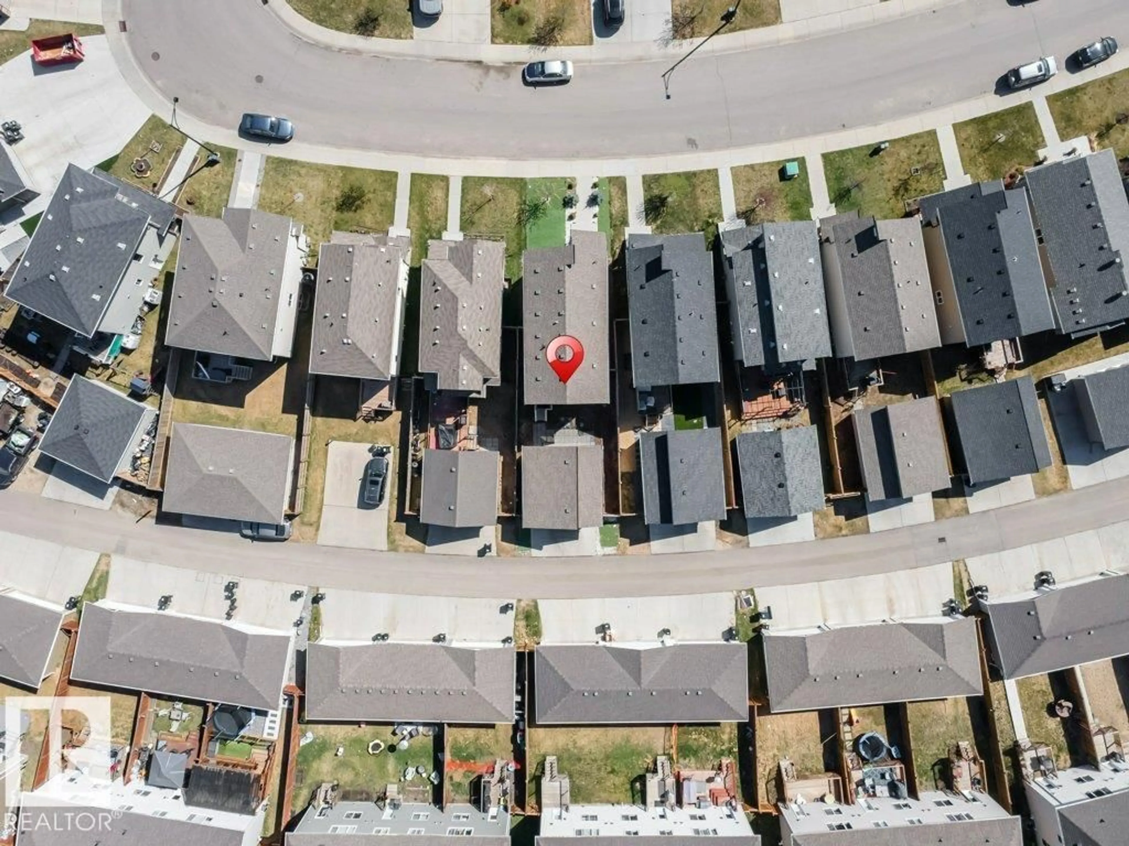 A pic from outside/outdoor area/front of a property/back of a property/a pic from drone, street for 9201 COOPER CR, Edmonton Alberta T6W3L1