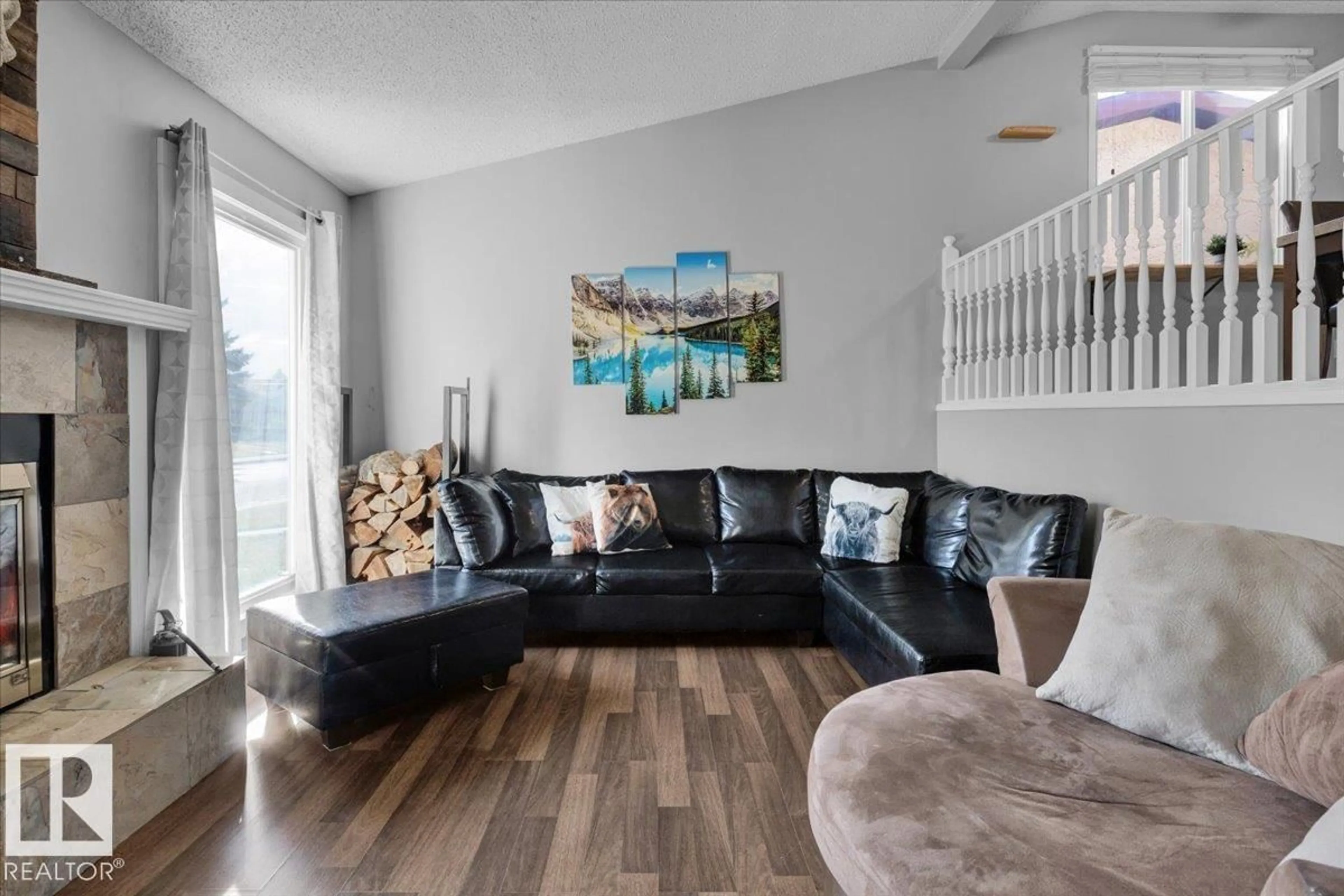 Living room with furniture, unknown for 4318 38 ST, Edmonton Alberta T6L4K4
