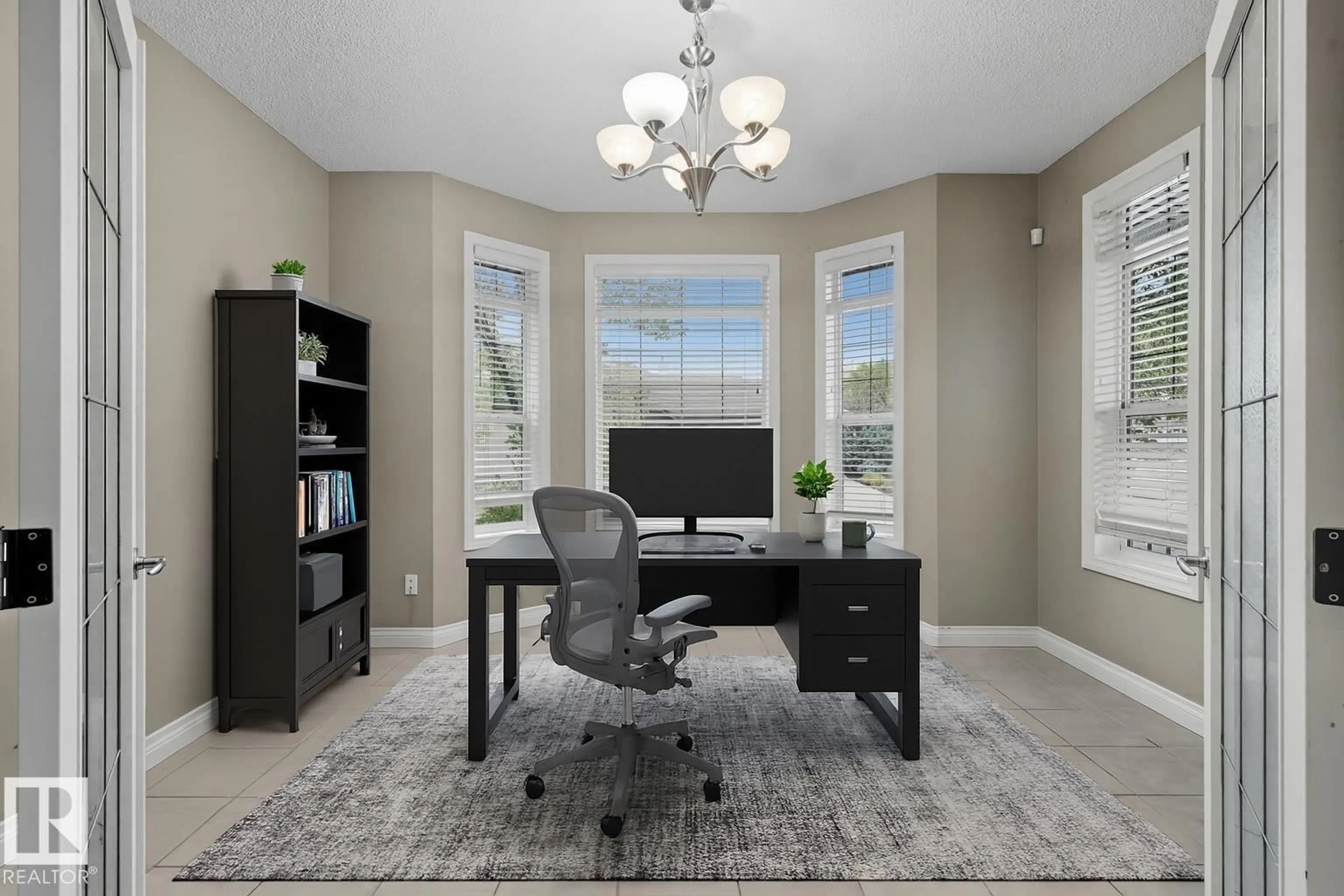 A pic of a room for NW - 976 HOLLINGSWORTH BN, Edmonton Alberta T6R3G7