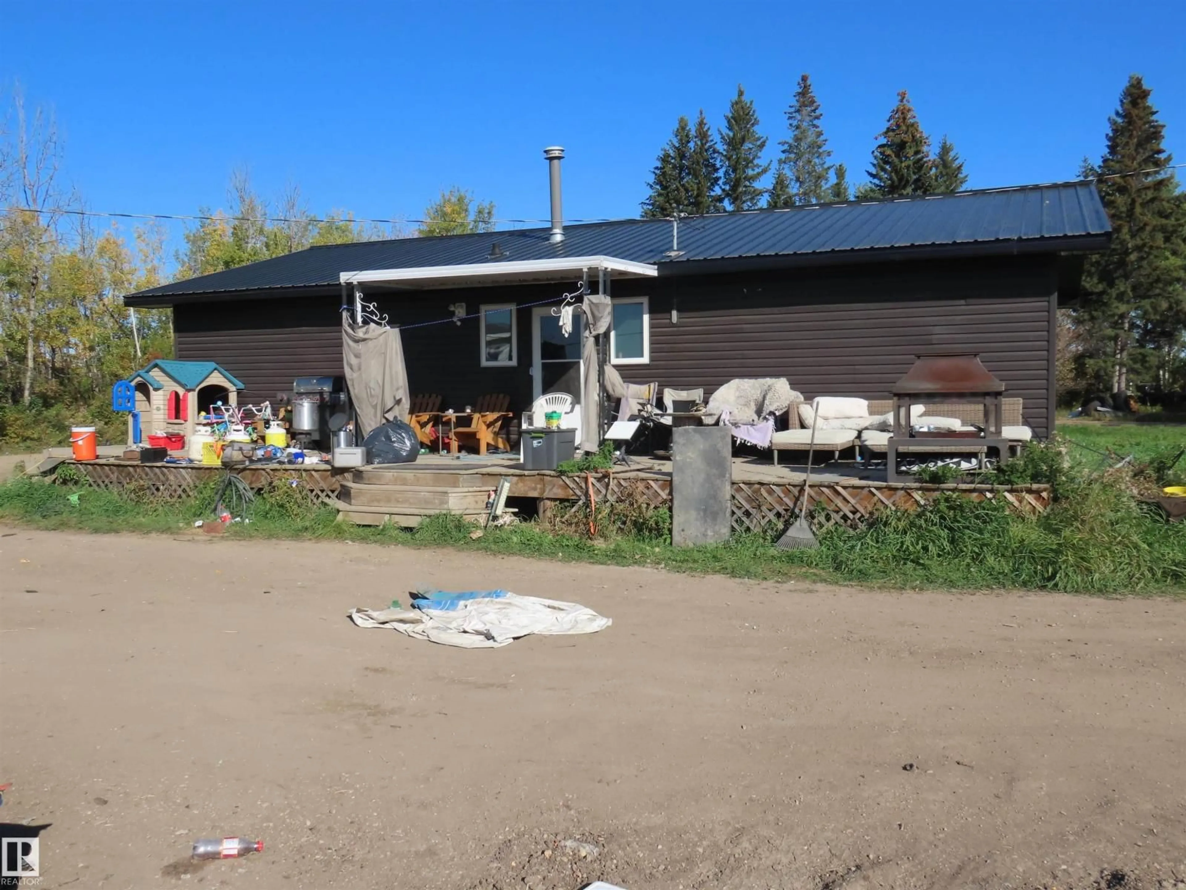 Shed for 58201 HIGHWAY 757, Rural Lac Ste. Anne County Alberta T0E2A0