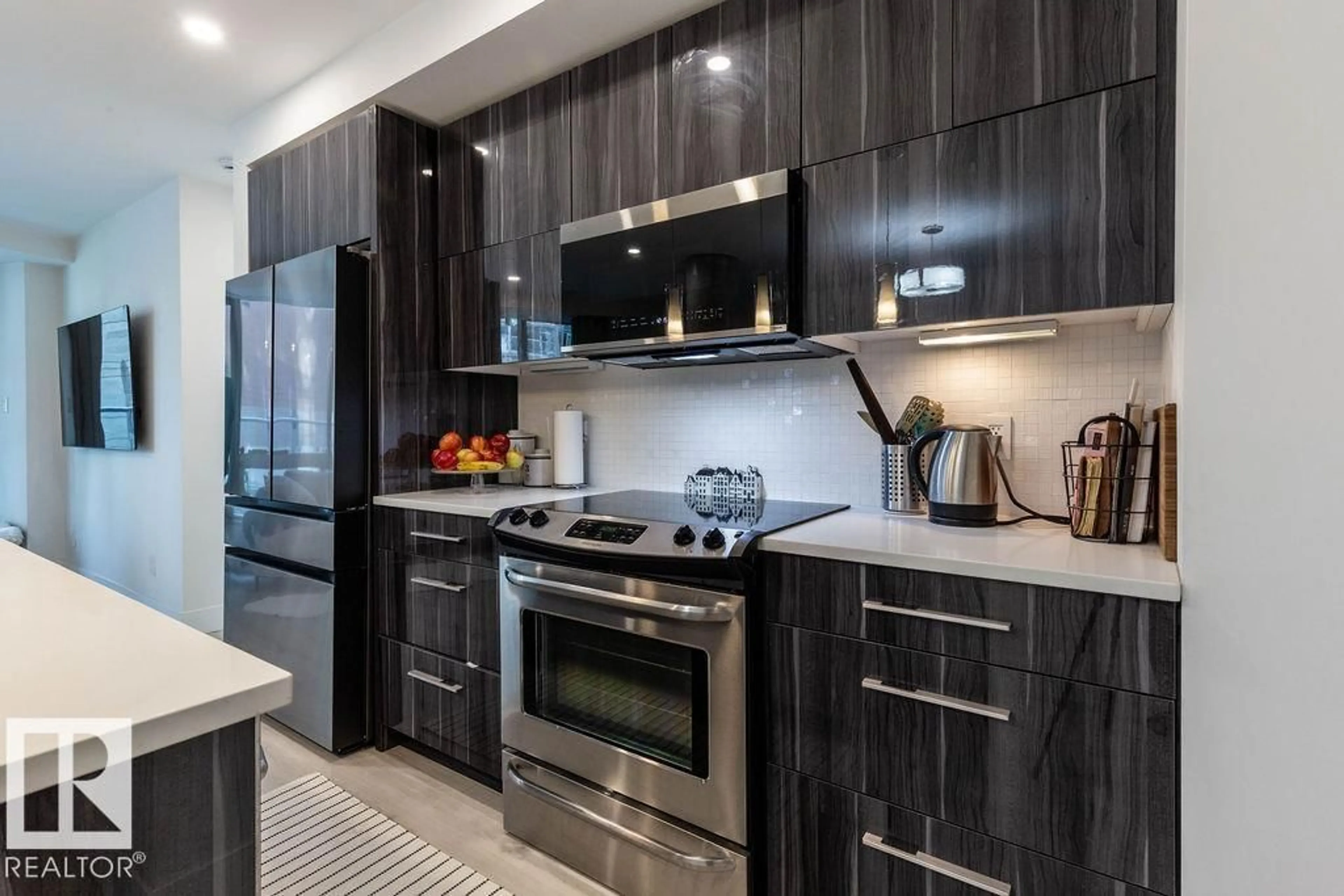 Contemporary kitchen, unknown for 206 - 11969 JASPER AV NW, Edmonton Alberta T5K0P1