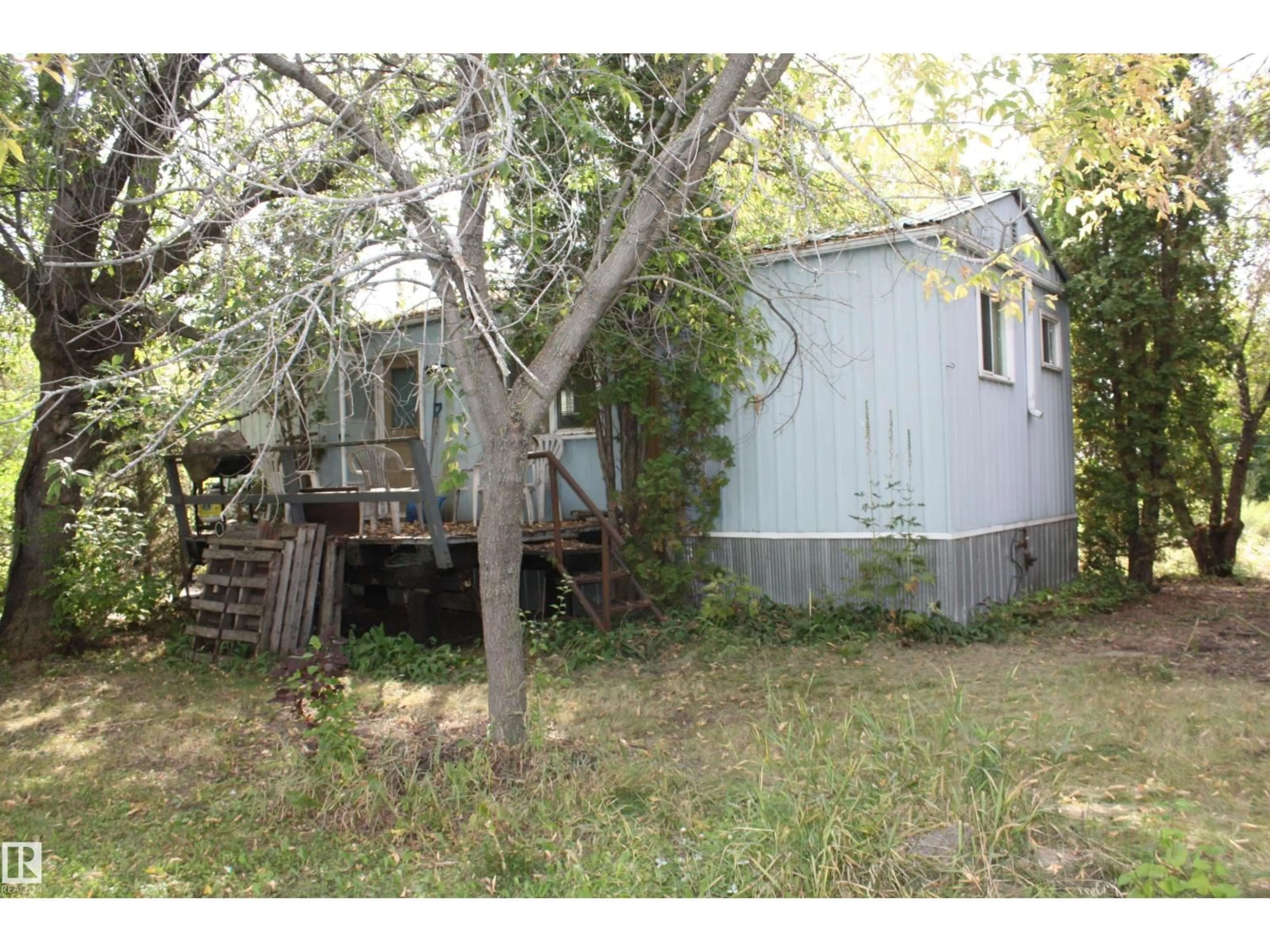 Shed for 5014 49 AVENUE, Egremont Alberta T0A0Z0