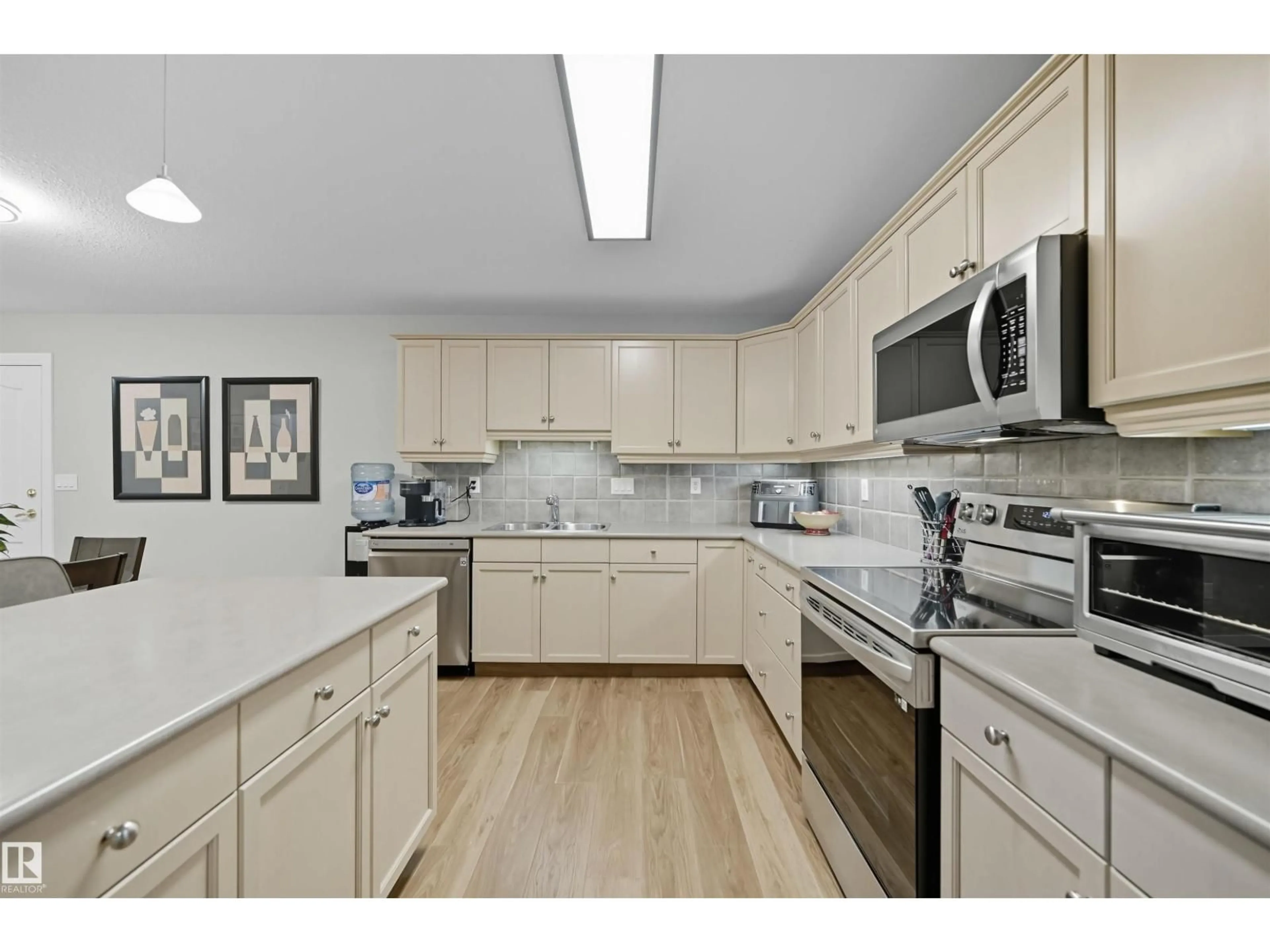 Standard kitchen, unknown for #414 - 8942 156 ST NW, Edmonton Alberta T5R5Z5