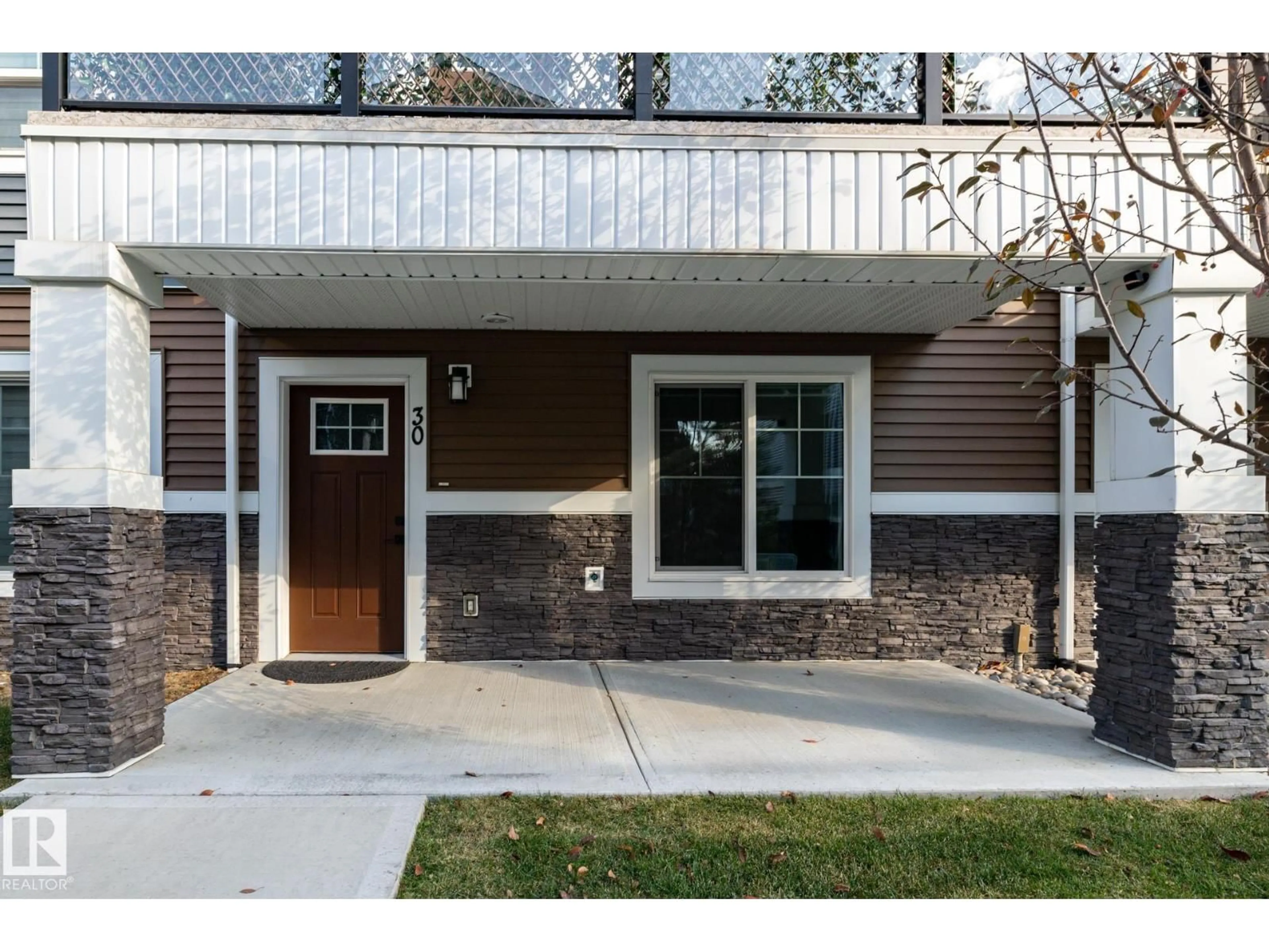 Home with brick exterior material, street for #30 - 230 EDGEMONT RD, Edmonton Alberta T6M0Y8