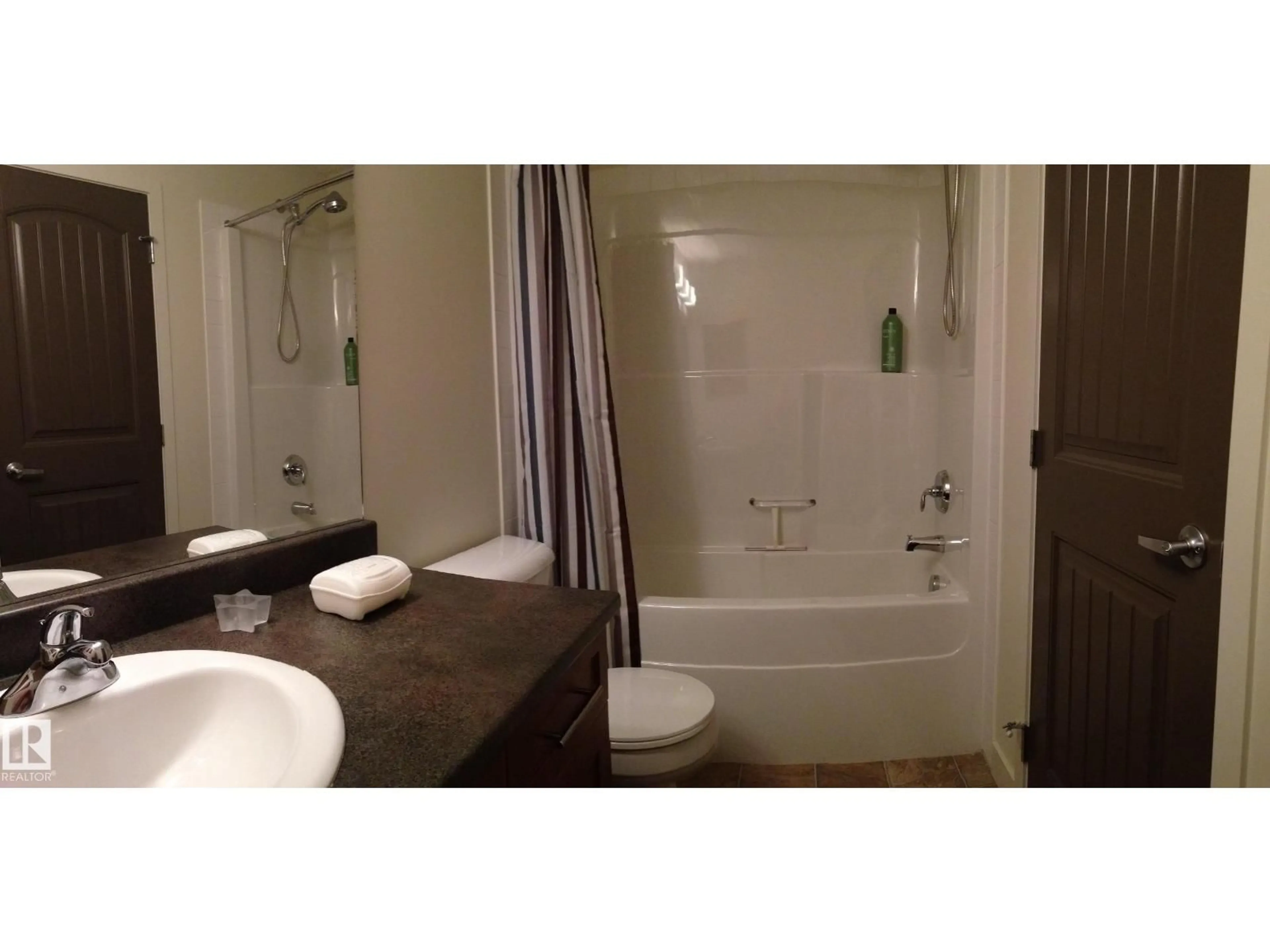 Standard bathroom, ceramic/tile floor for 3307 135C SANDPIPER RD, Fort McMurray Alberta T9K0N3