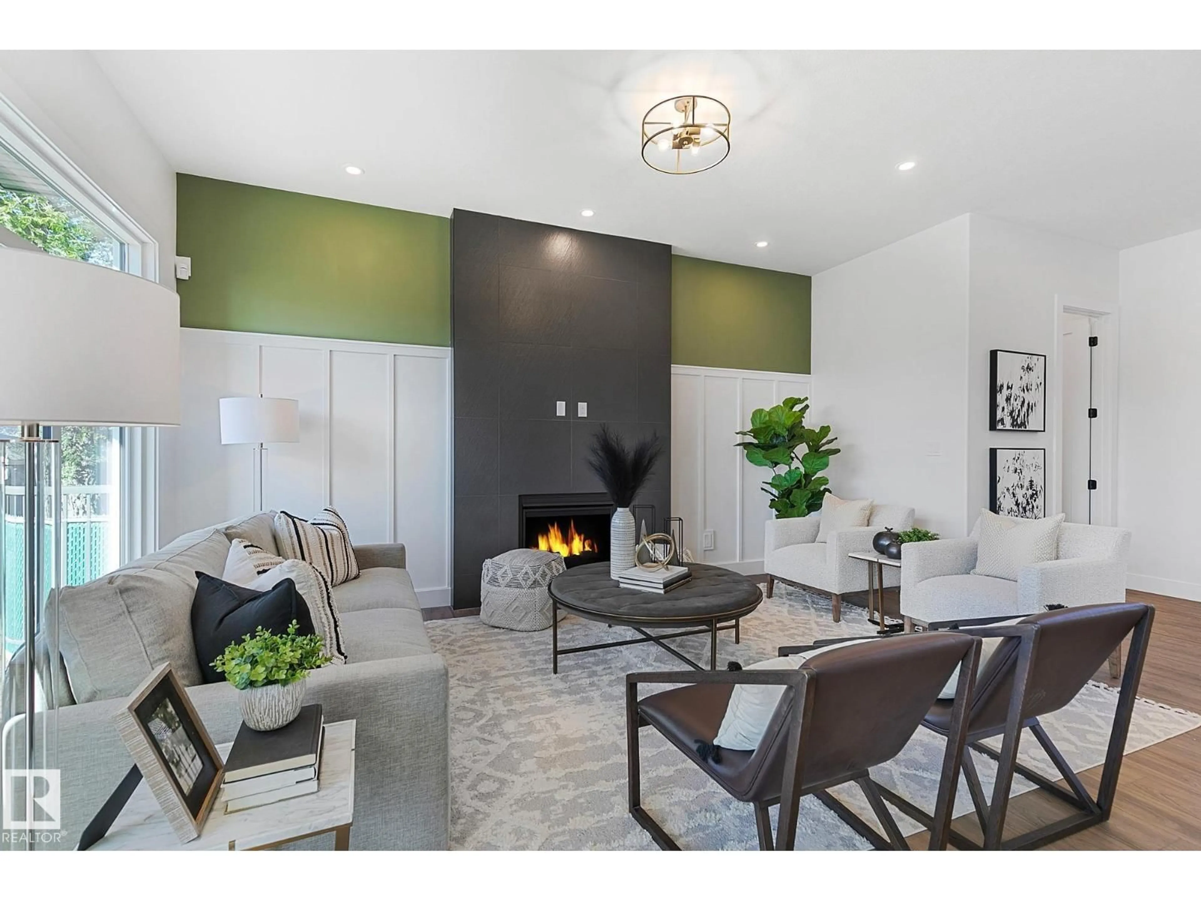 Living room with furniture, unknown for NW - 14717 88 AV, Edmonton Alberta T5R4J9