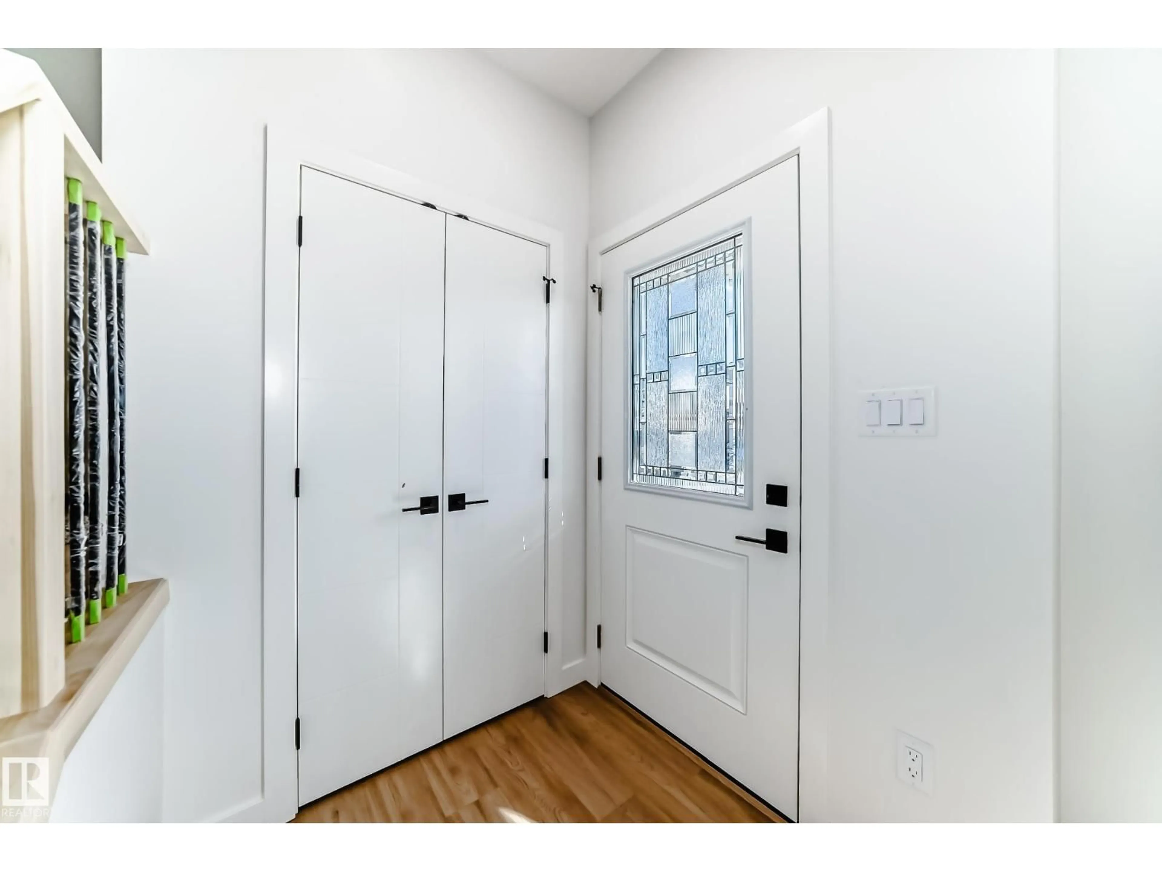 Indoor entryway for 58 WYATT RG, Fort Saskatchewan Alberta T8L0Y2