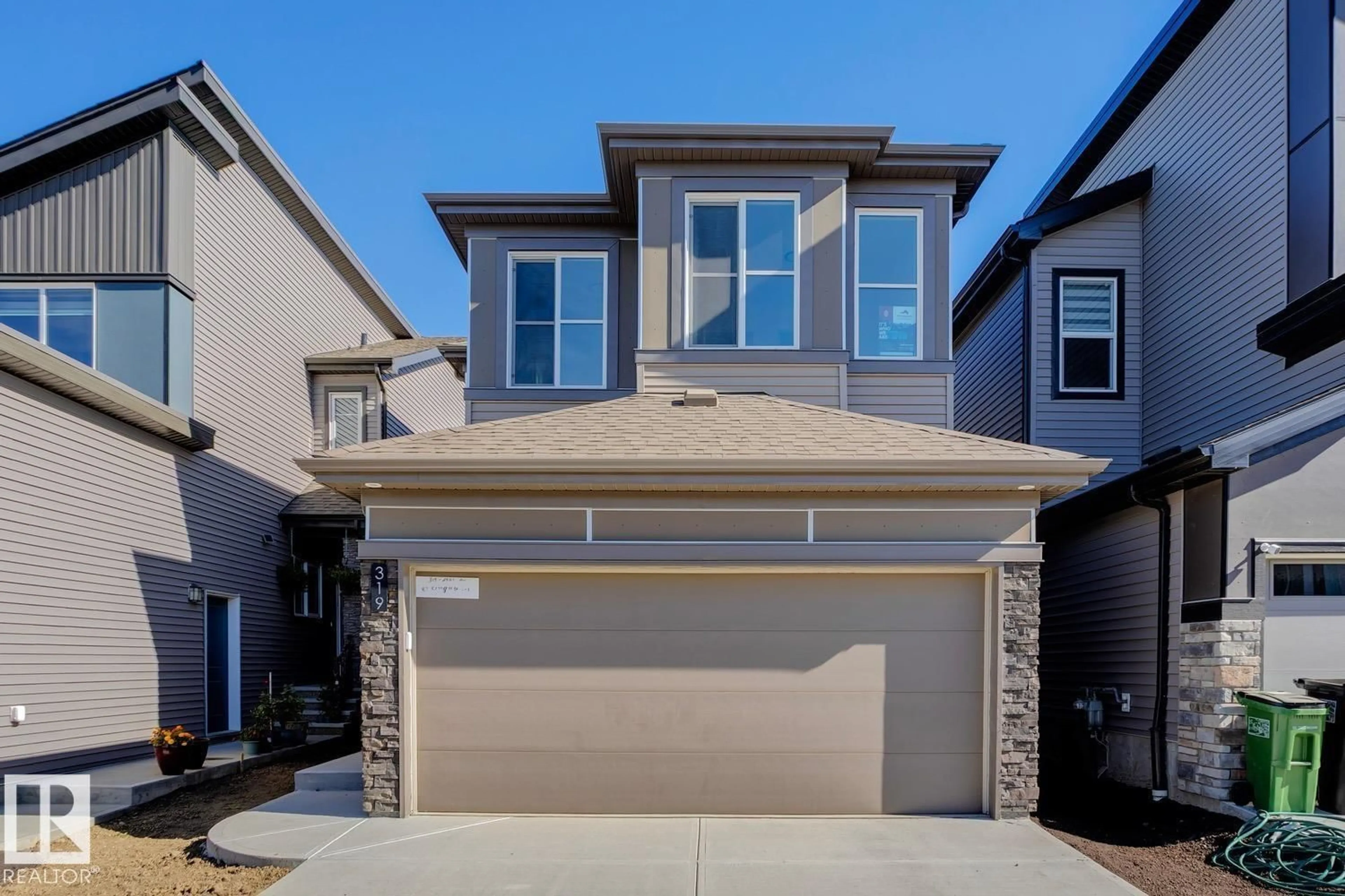 Unknown for 319 28 ST, Edmonton Alberta T6X1A7