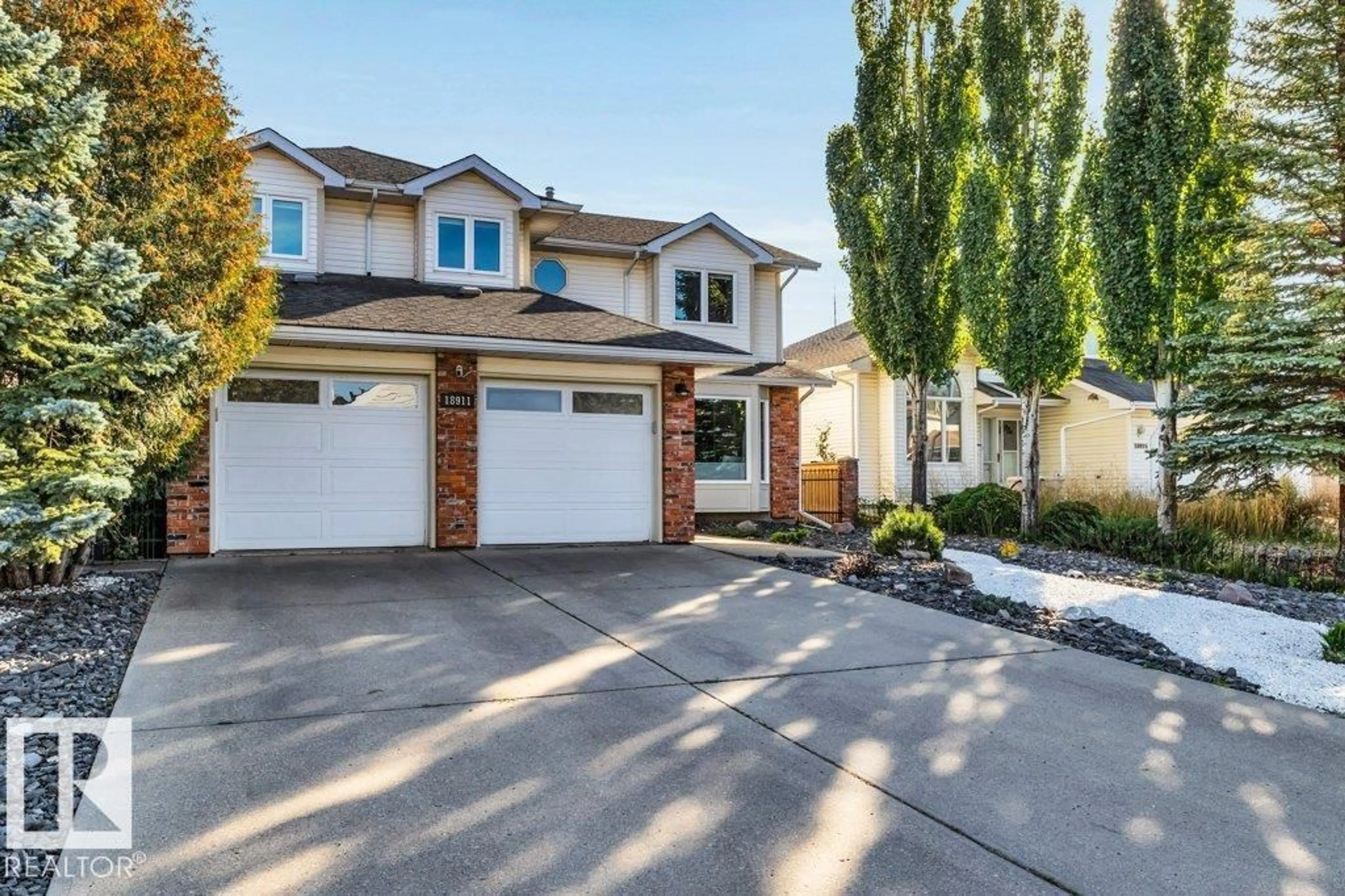 Unknown for 18911 94 AV NW, Edmonton Alberta T5T4X5