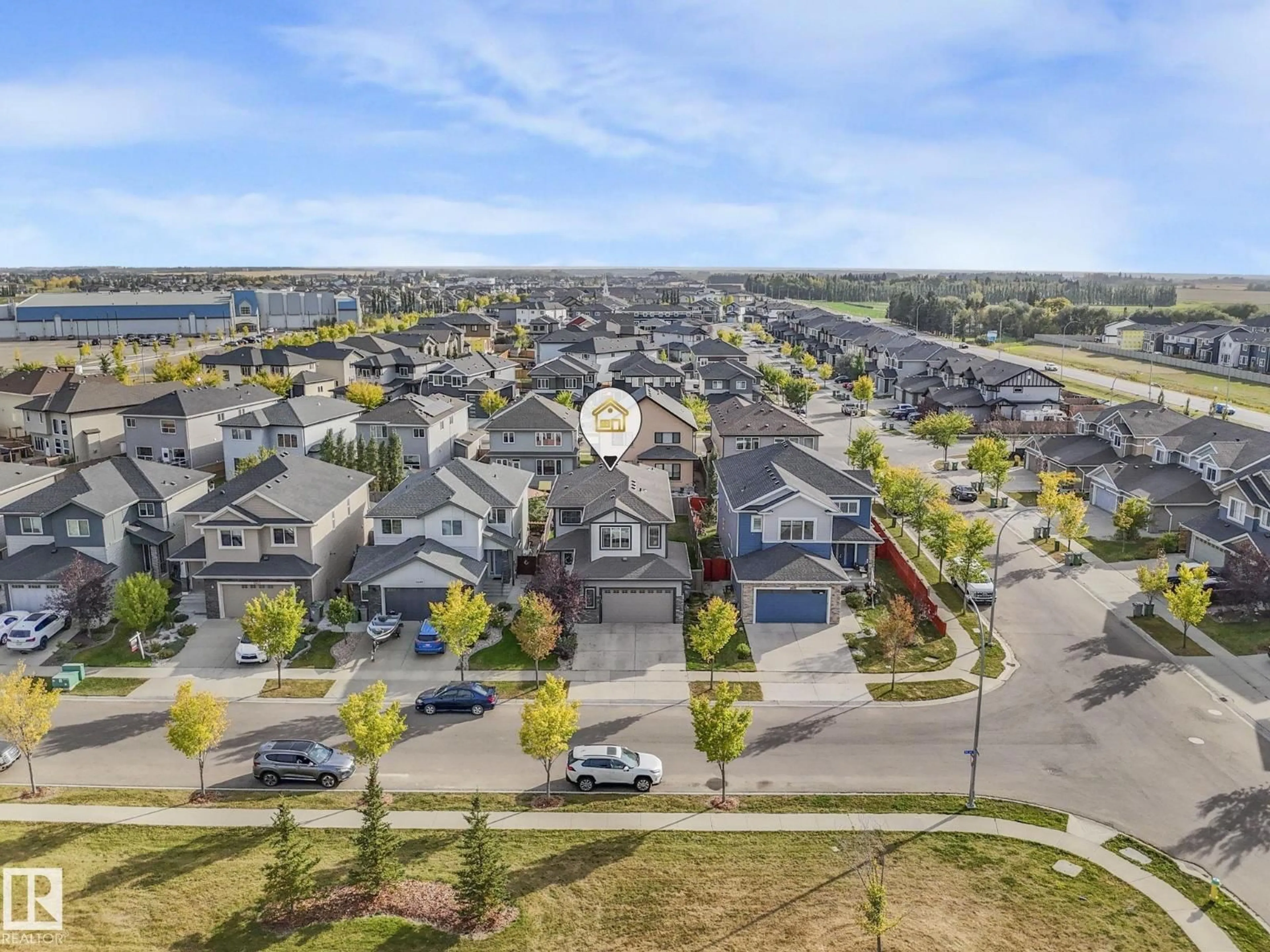 A pic from outside/outdoor area/front of a property/back of a property/a pic from drone, unknown for 6611 54 AV, Beaumont Alberta T4X2A2