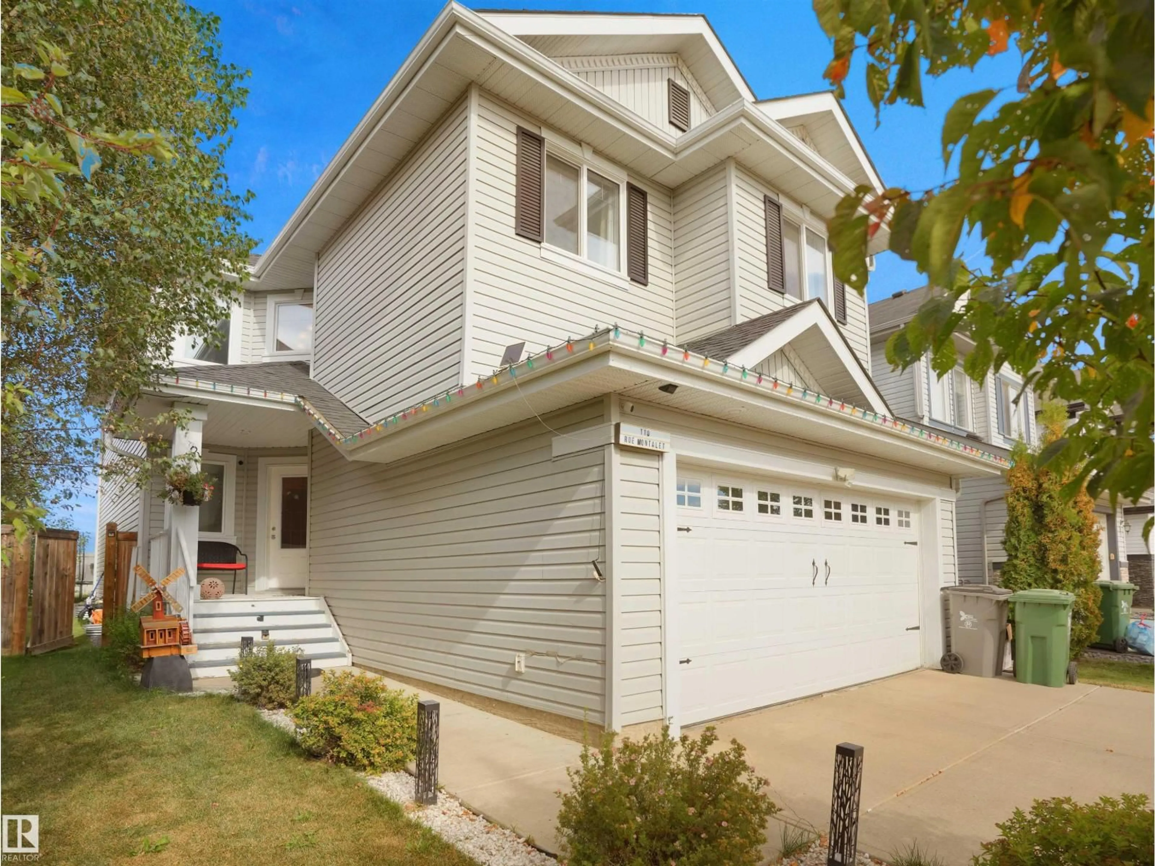 Home with vinyl exterior material, street for 110 RUE MONTALET, Beaumont Alberta T4X0H8