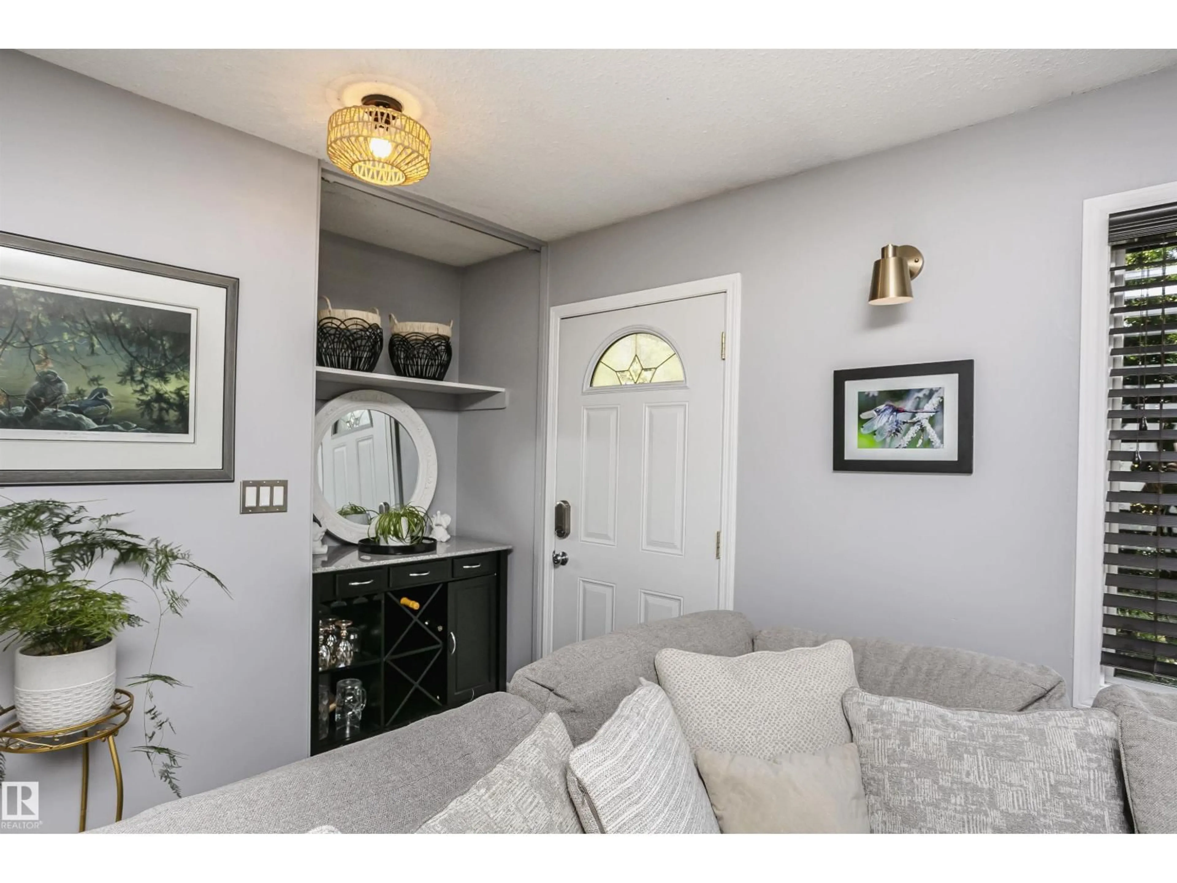 Indoor entryway for 12027 143 AV, Edmonton Alberta T5X3T7