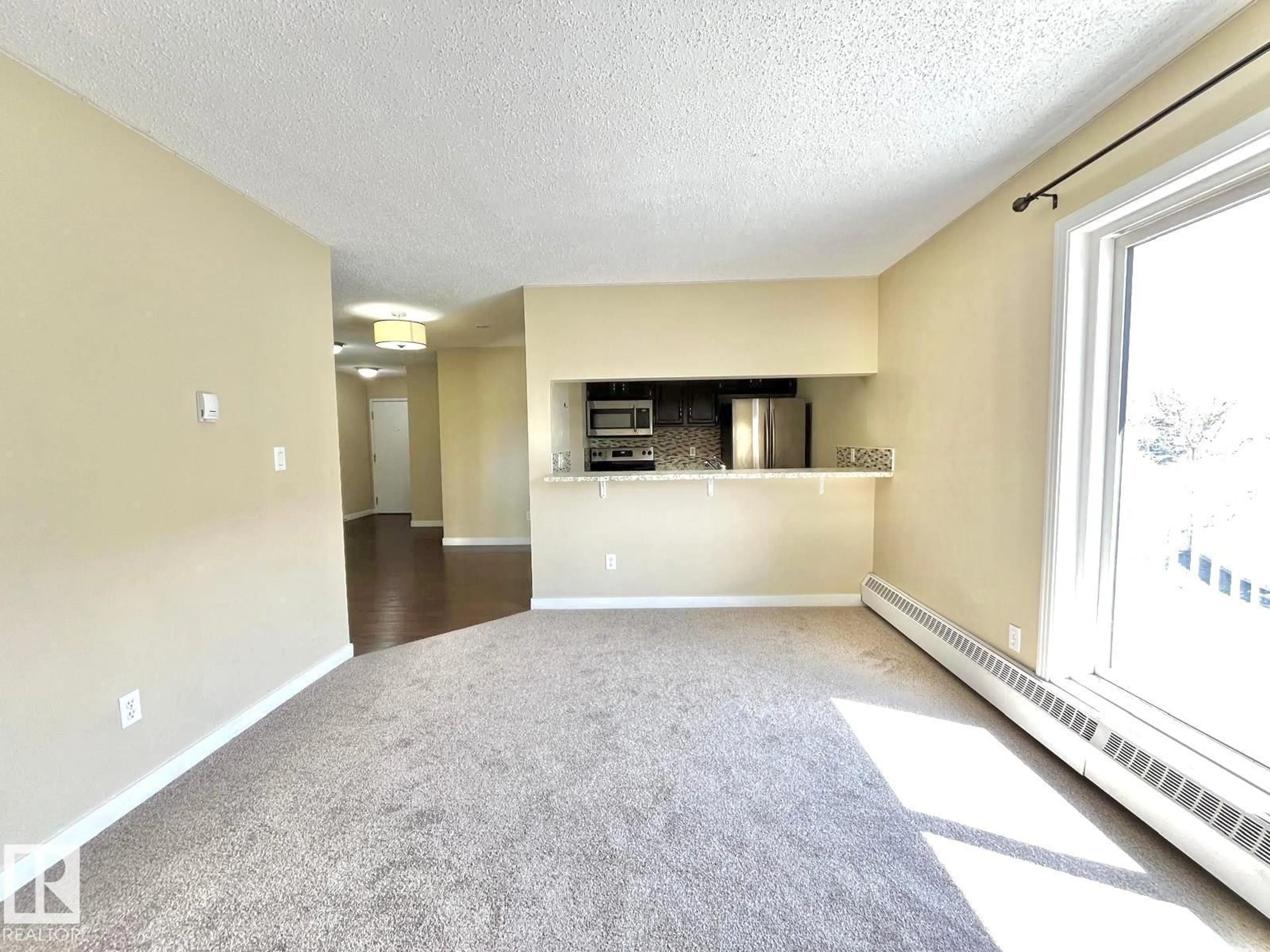 A pic of a room for 316 - 5005 31 AV, Edmonton Alberta T6L6S6