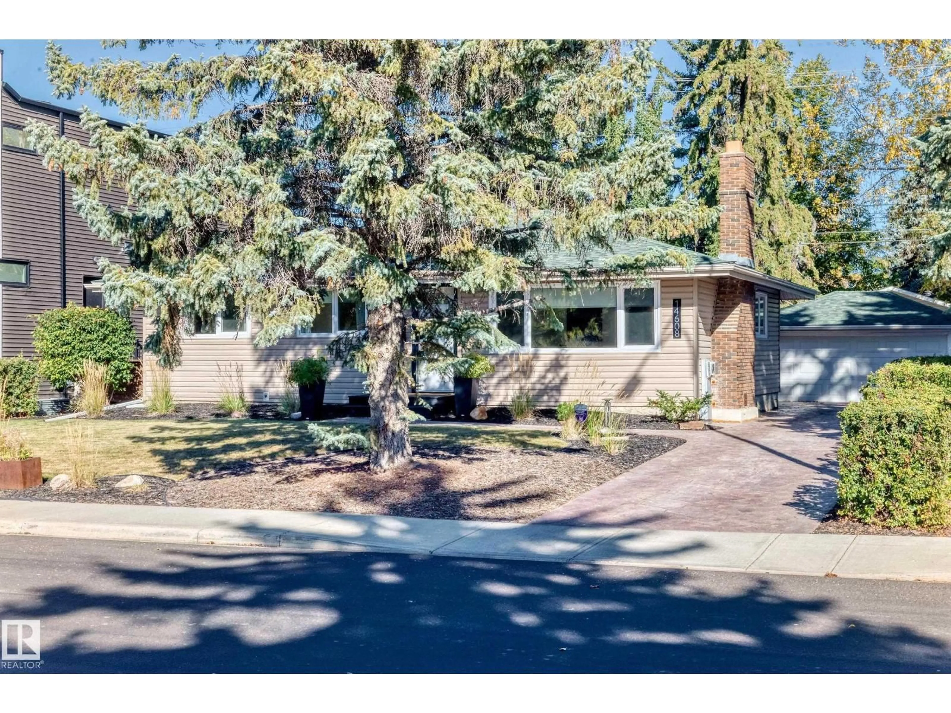 Unknown for NW - 14608 80 AV, Edmonton Alberta T5R3K6