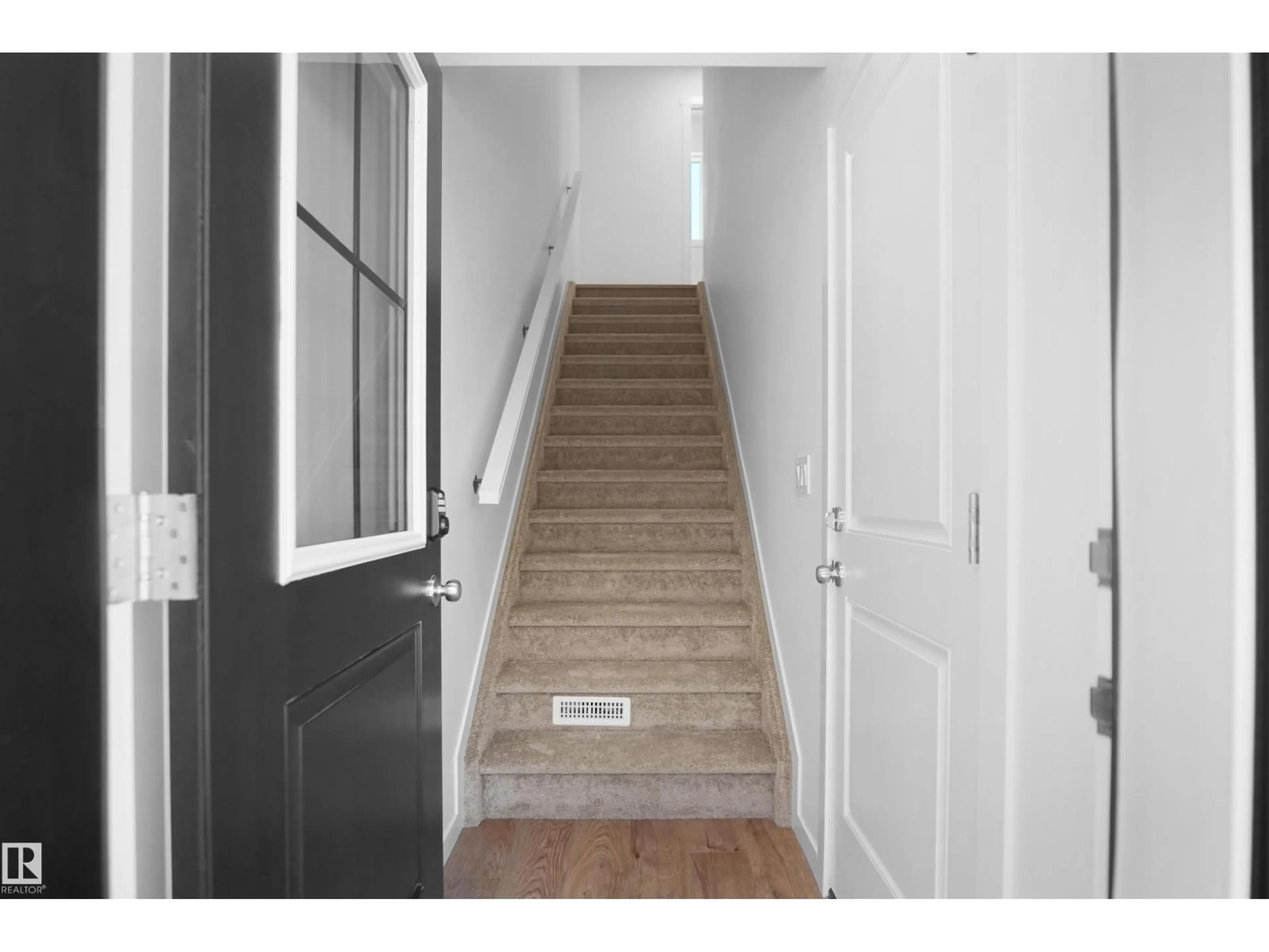 Unknown for 62 525 SECORD BV, Edmonton Alberta T5T7V3