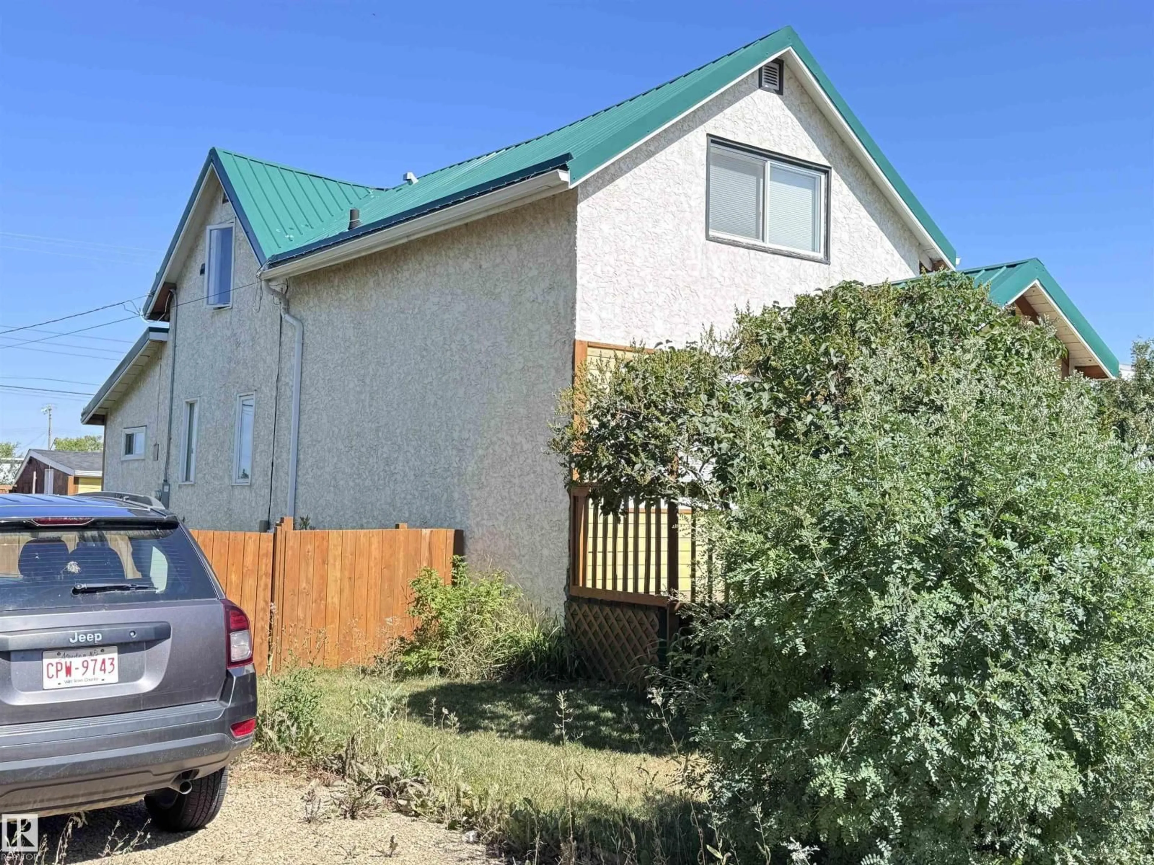 A pic from outside/outdoor area/front of a property/back of a property/a pic from drone, street for 9840 107 ST, Westlock Alberta T7P1R6