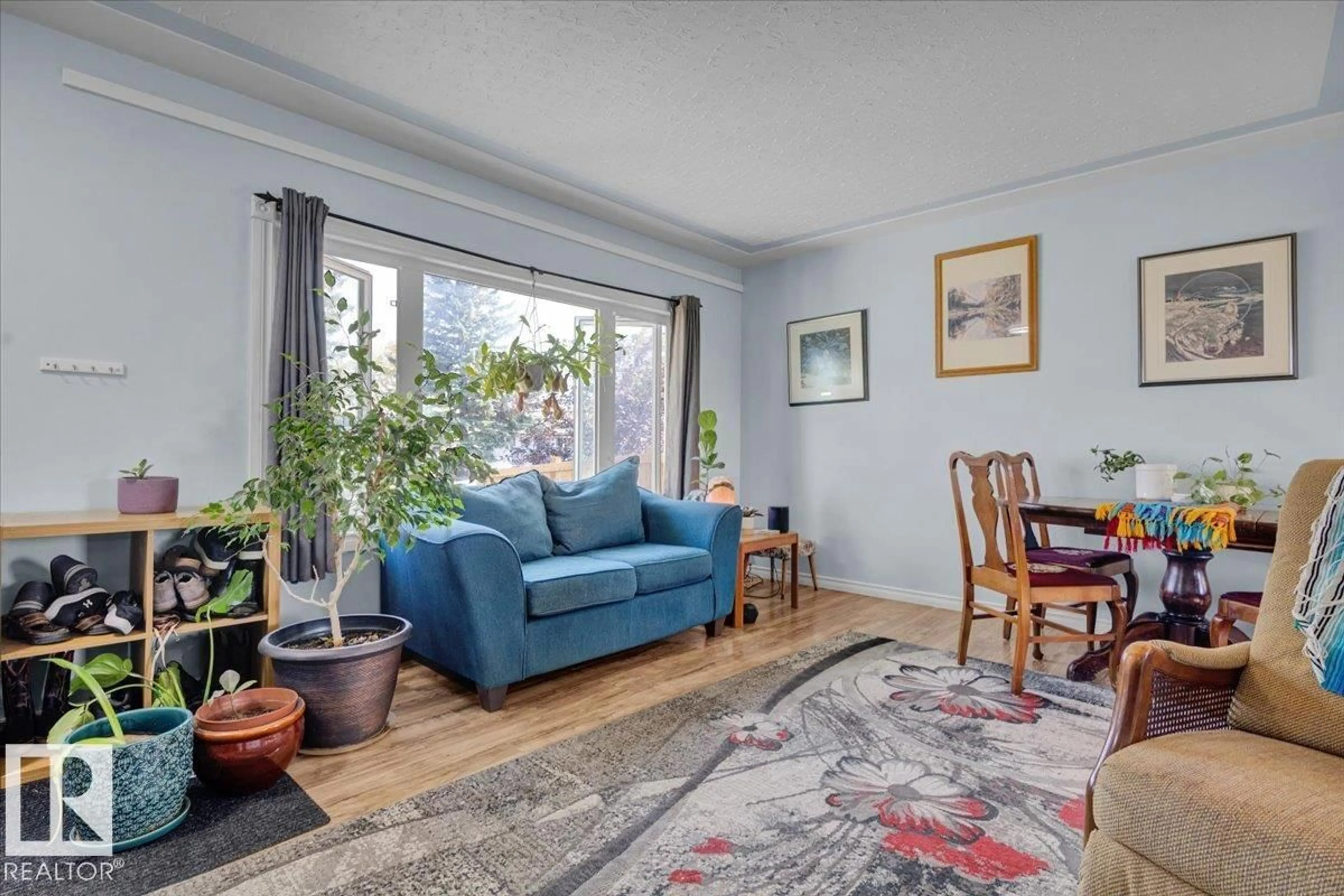 Living room with furniture, unknown for 12944 128 ST, Edmonton Alberta T5L1E5