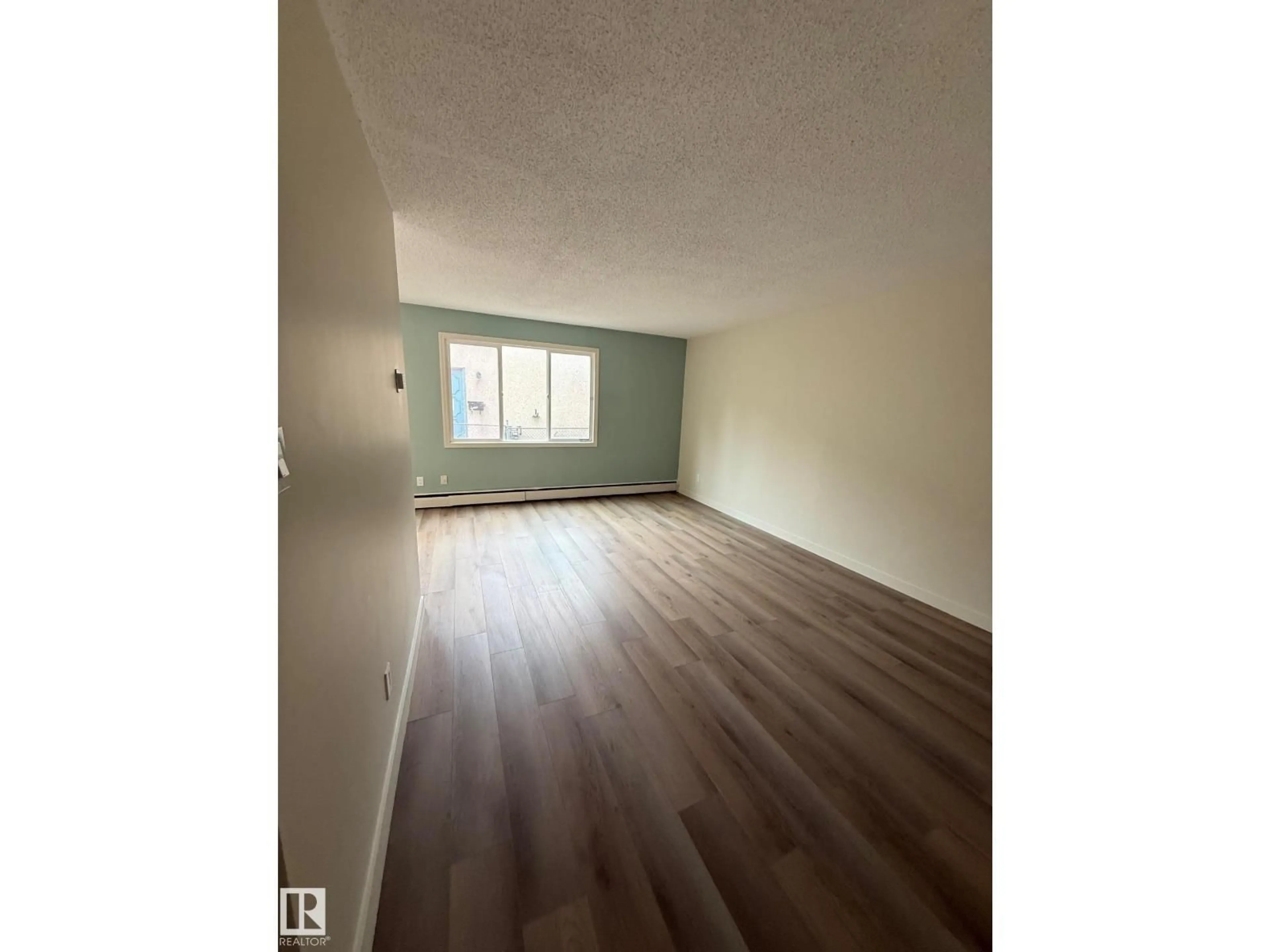 A pic of a room for NW - 10035 155 ST, Edmonton Alberta T5P2L4