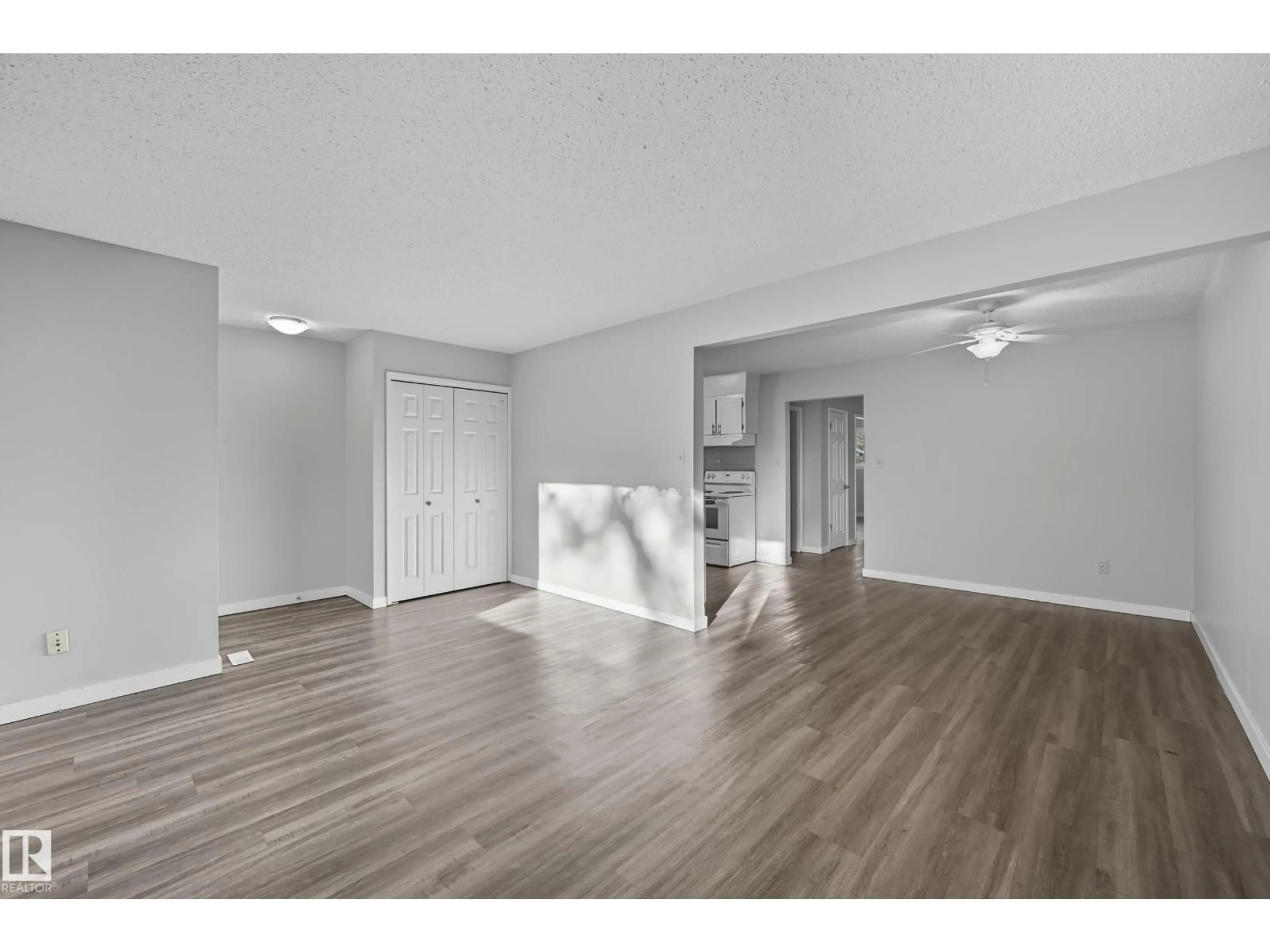 A pic of a room for 12709 NW - 12707 122 ST, Edmonton Alberta T5E0L3