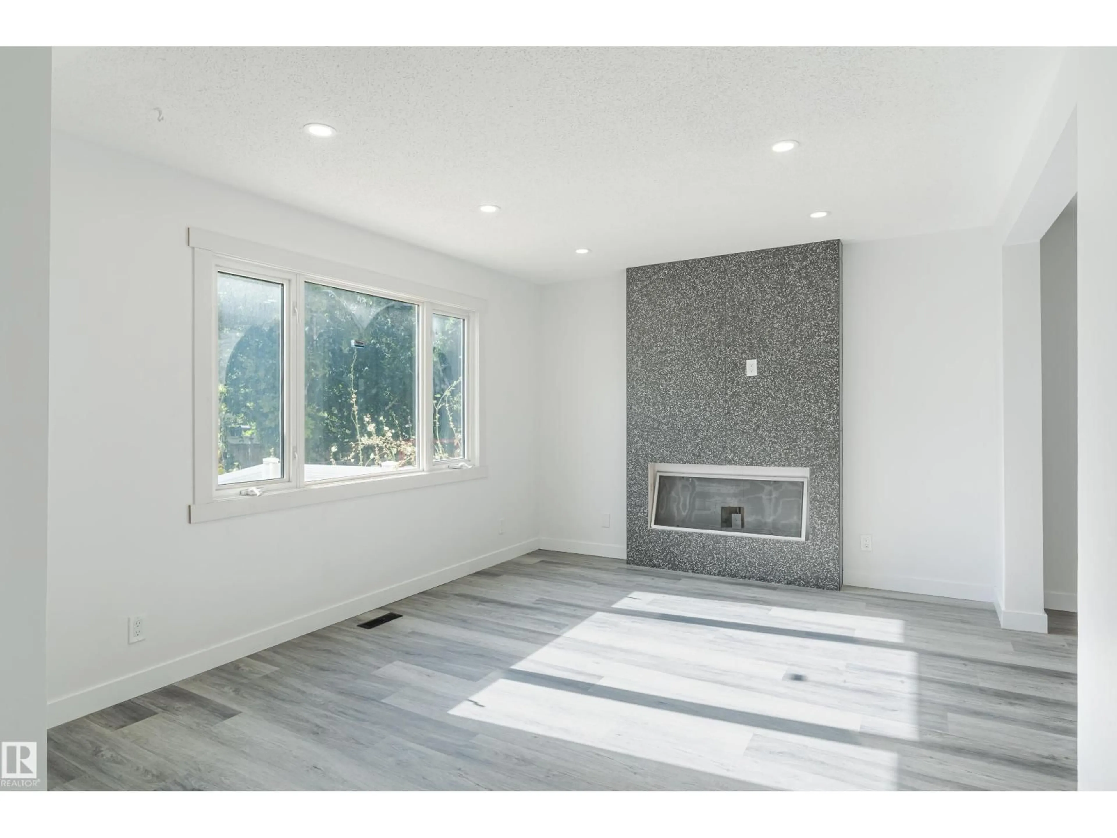 A pic of a room for 5B TWIN TC NW, Edmonton Alberta T6K1V4