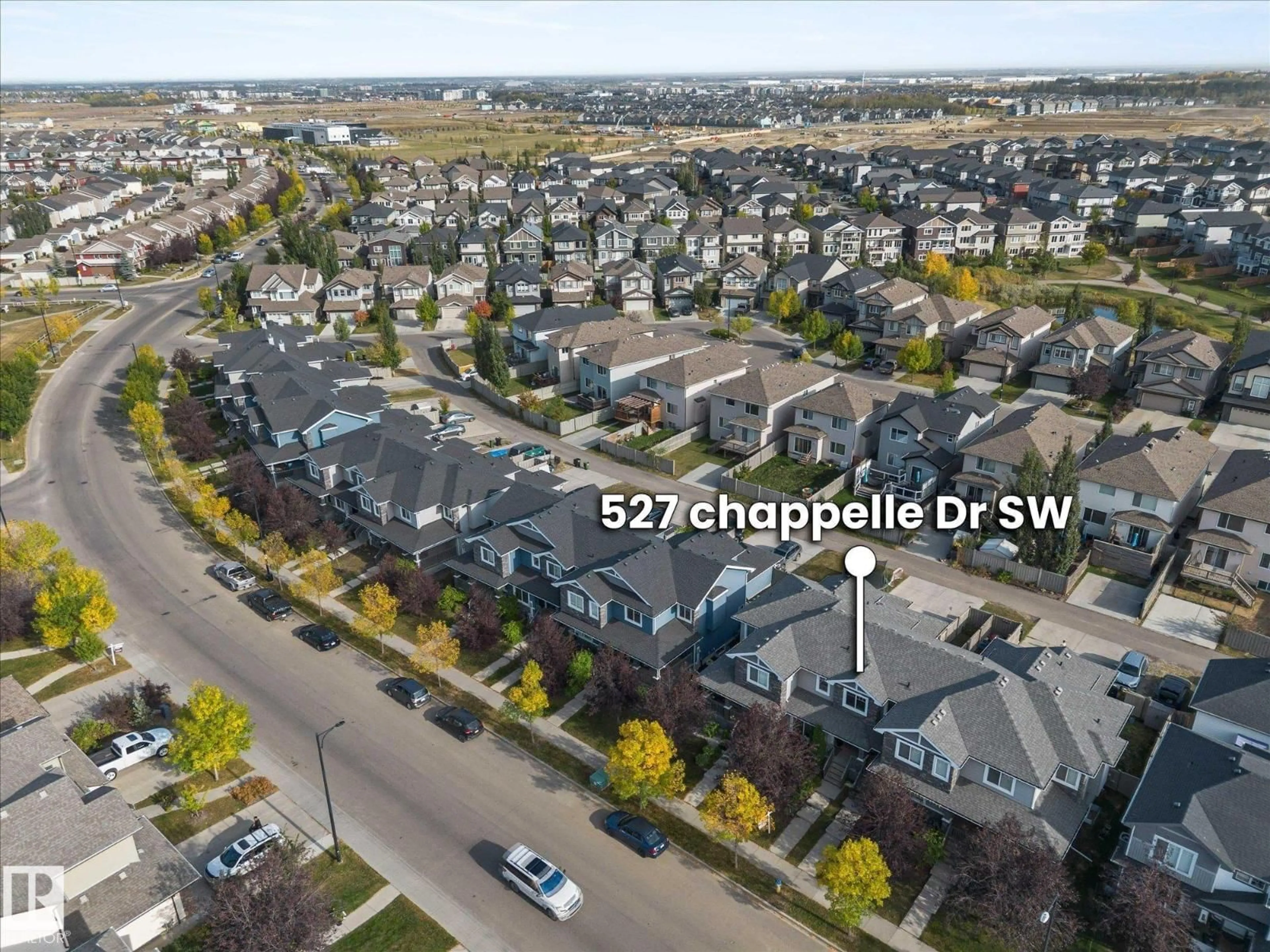 A pic from outside/outdoor area/front of a property/back of a property/a pic from drone, street for 527 CHAPPELLE DR, Edmonton Alberta T6W2B4