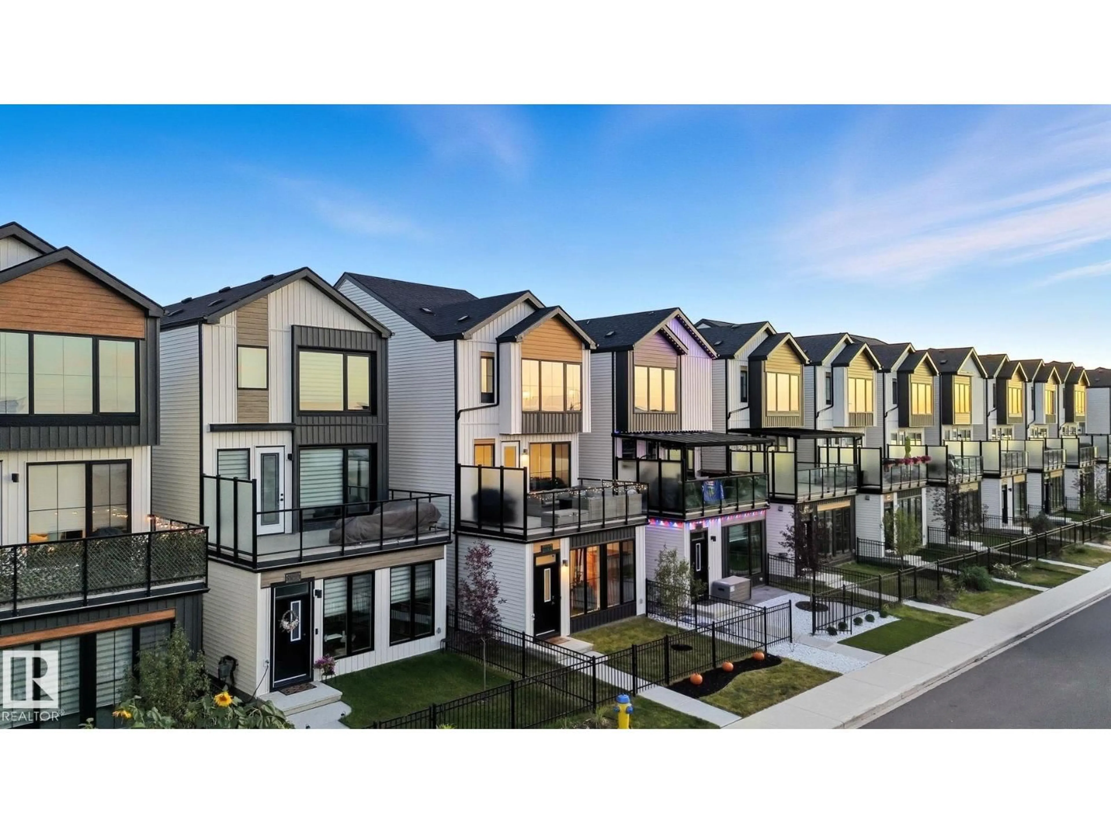 Unknown for 3302 KULAY WY, Edmonton Alberta T6W1A5