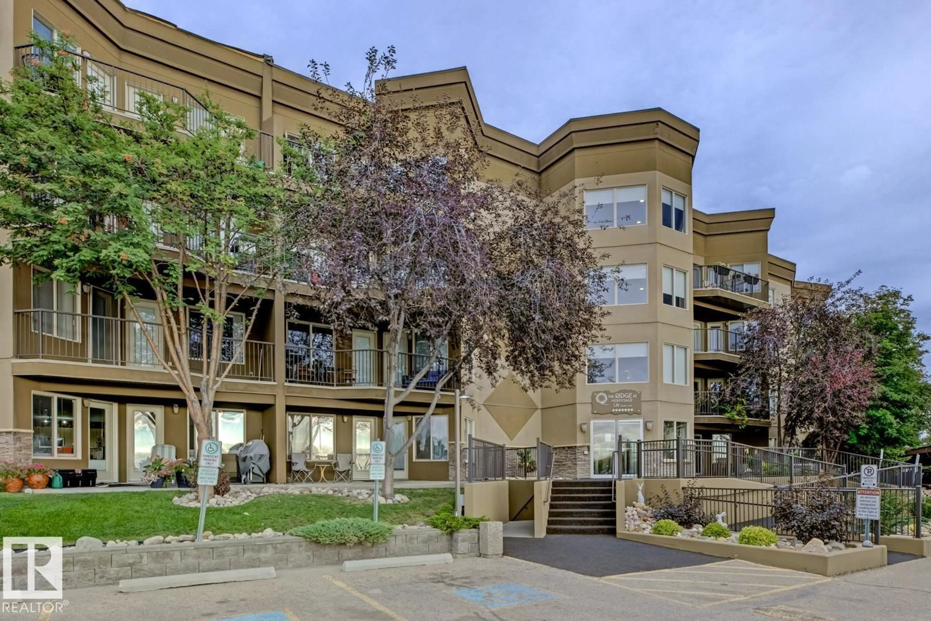 Unknown for #310 - 530 HOOKE RD, Edmonton Alberta T5A5J5