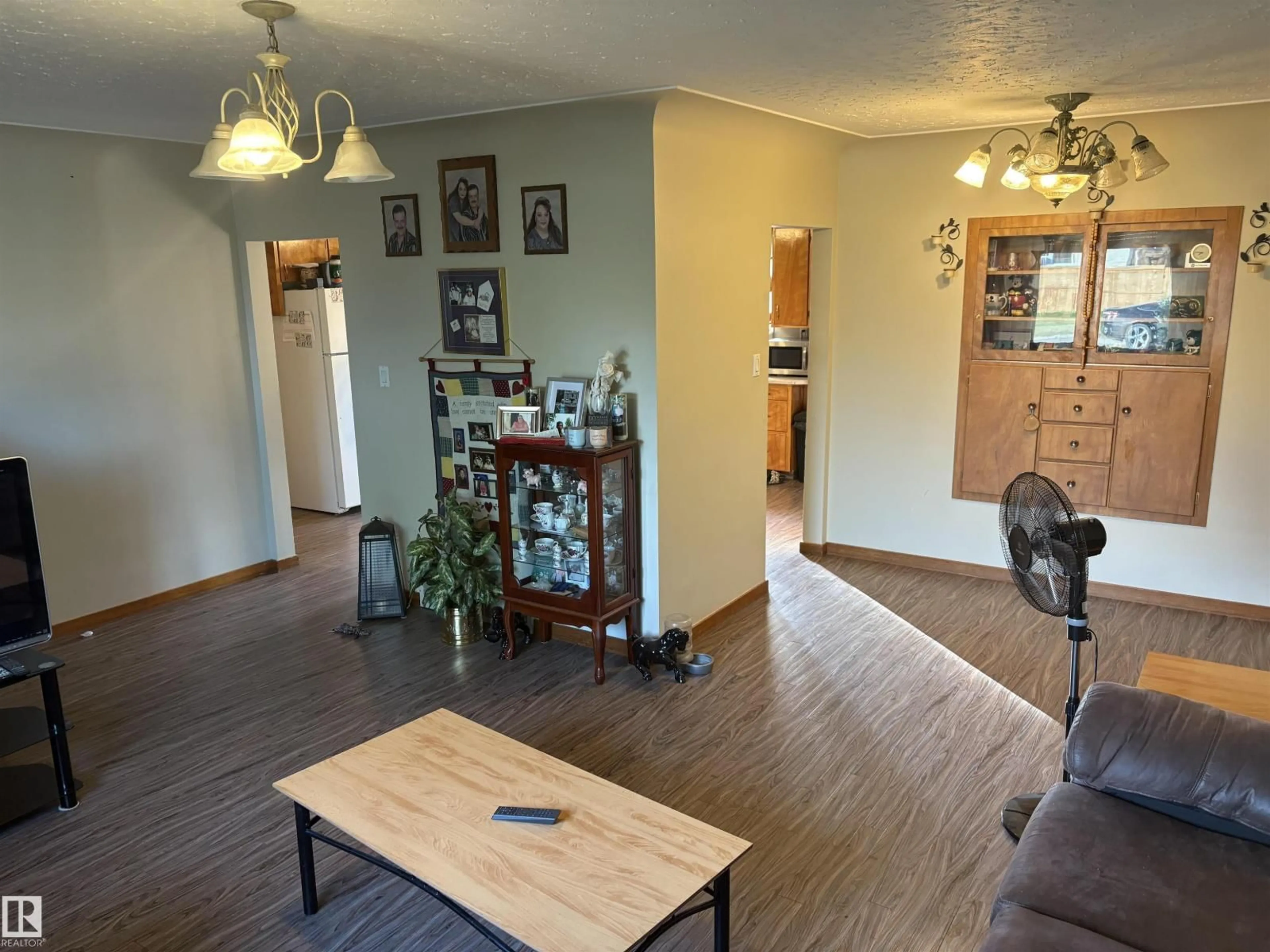 A pic of a room for 4840 50 ST, Gibbons Alberta T0A1N0