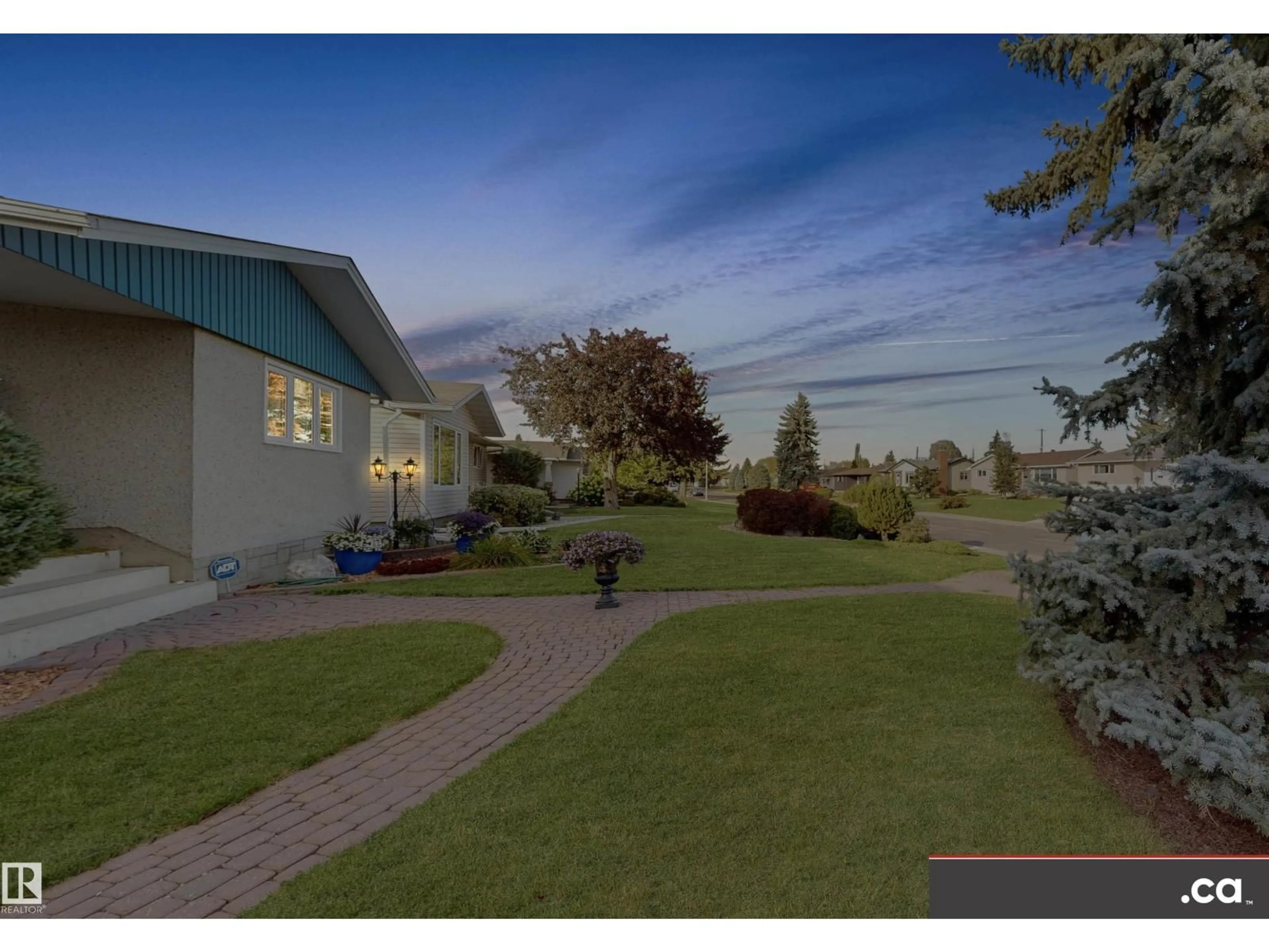 A pic from outside/outdoor area/front of a property/back of a property/a pic from drone, unknown for NW - 8428 54 ST, Edmonton Alberta T6B1H1