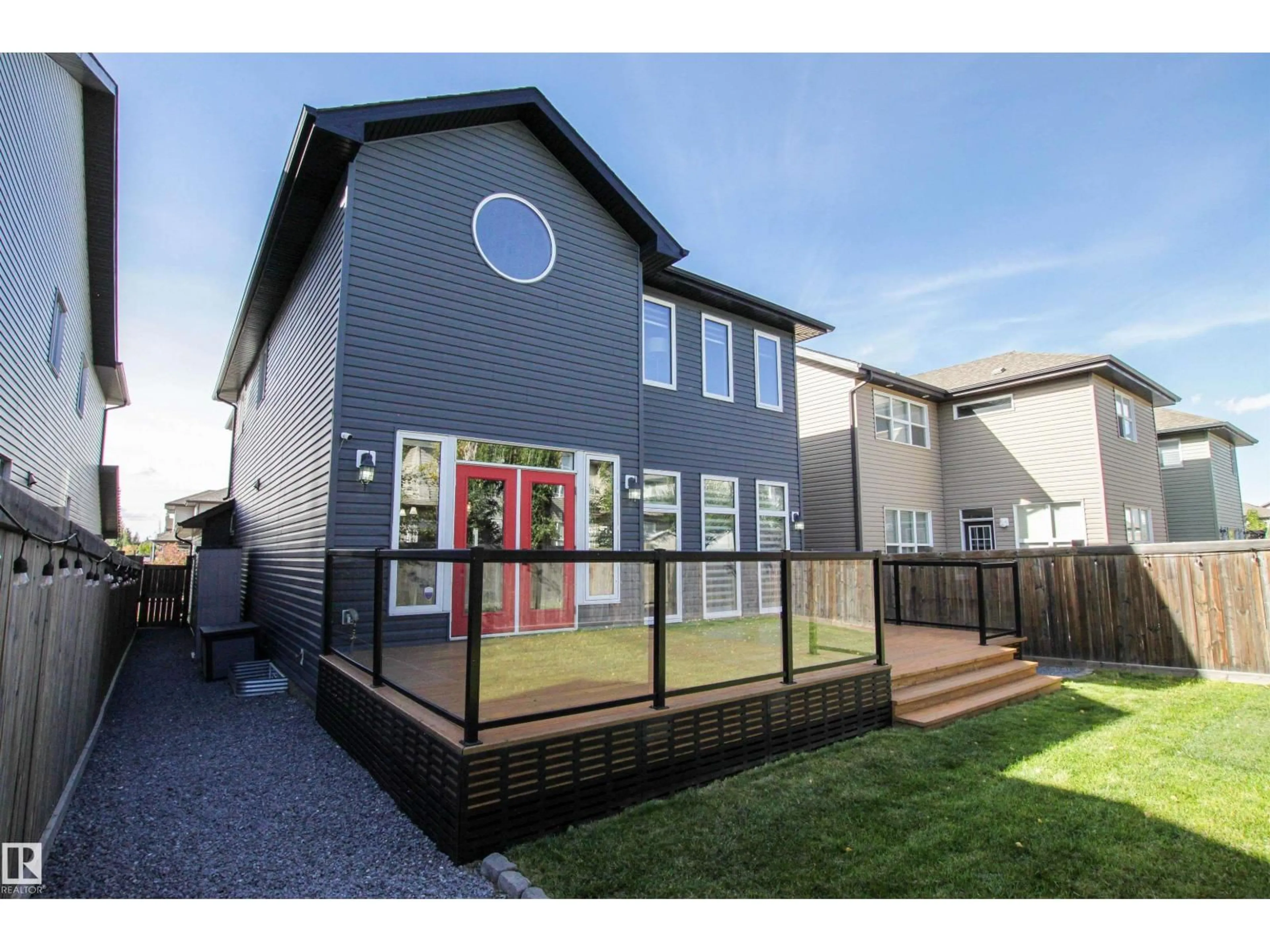 Home with vinyl exterior material, unknown for 181 SANDALWOOD CR, Sherwood Park Alberta T8H0S4