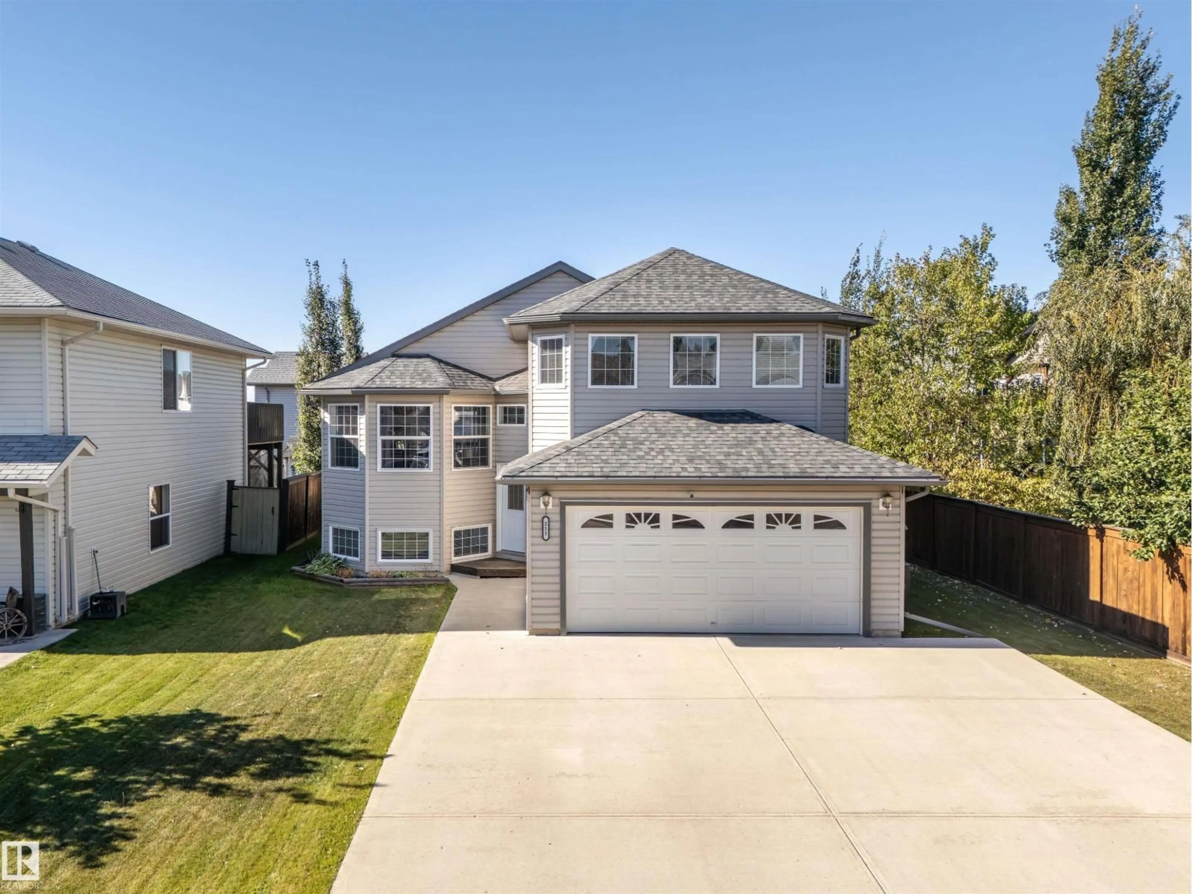 A pic from outside/outdoor area/front of a property/back of a property/a pic from drone, street for 211 23 ST, Cold Lake Alberta T9M0A4