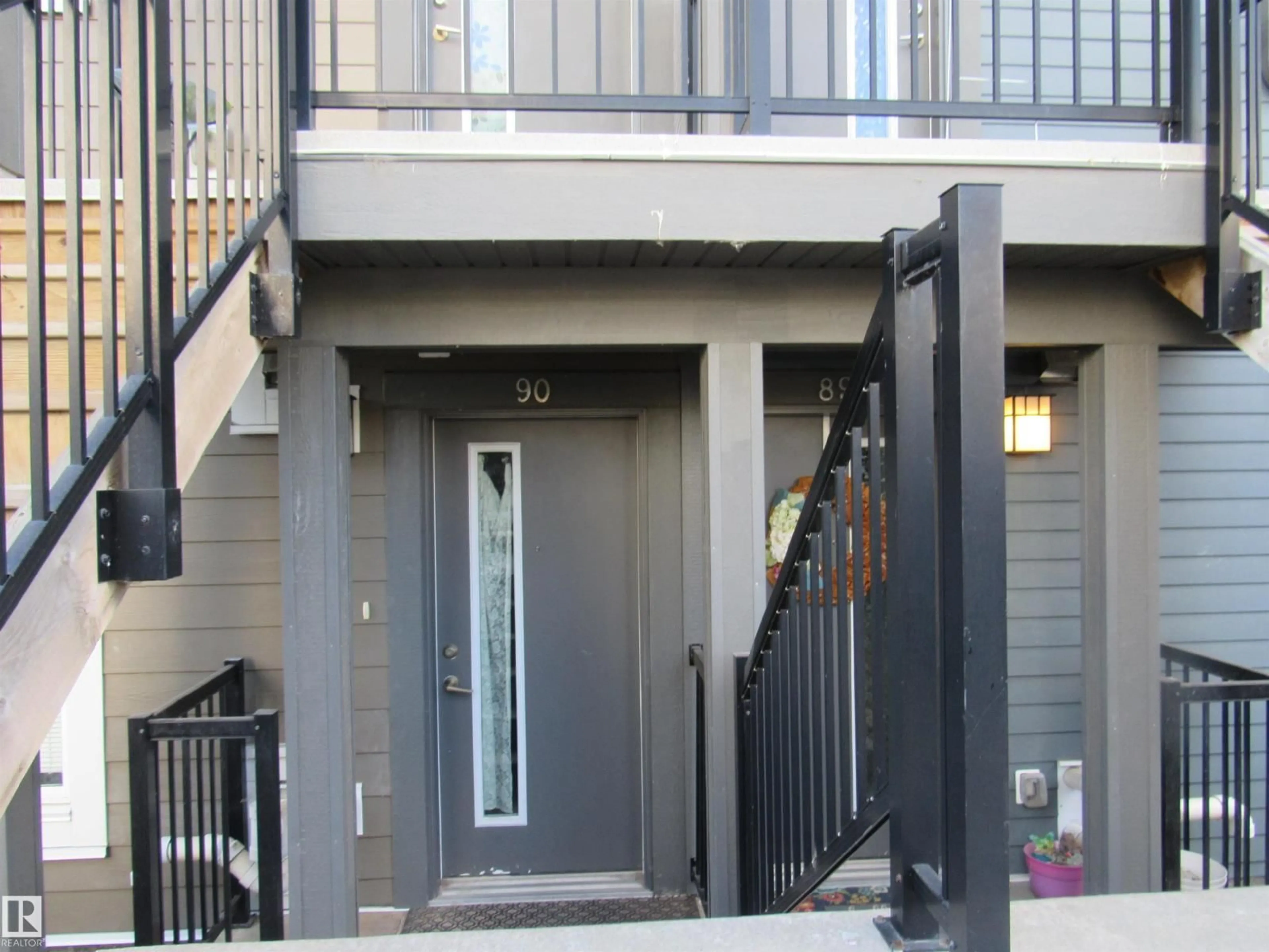 Indoor entryway for 90 2560 PEGASUS BV, Edmonton Alberta T5E6V4