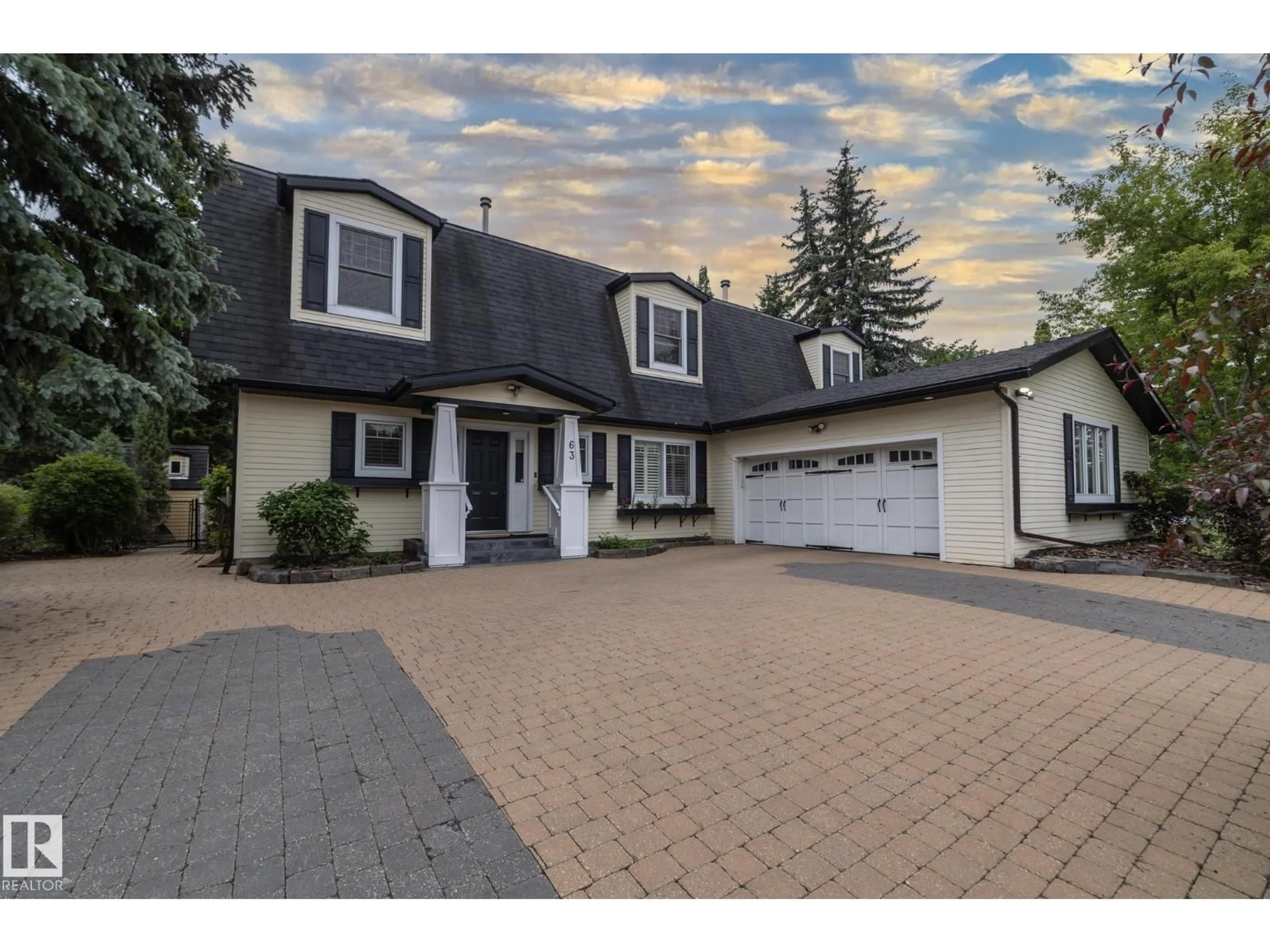 Home with vinyl exterior material, street for 63 FAIRWAY DR, Edmonton Alberta T6J2C2