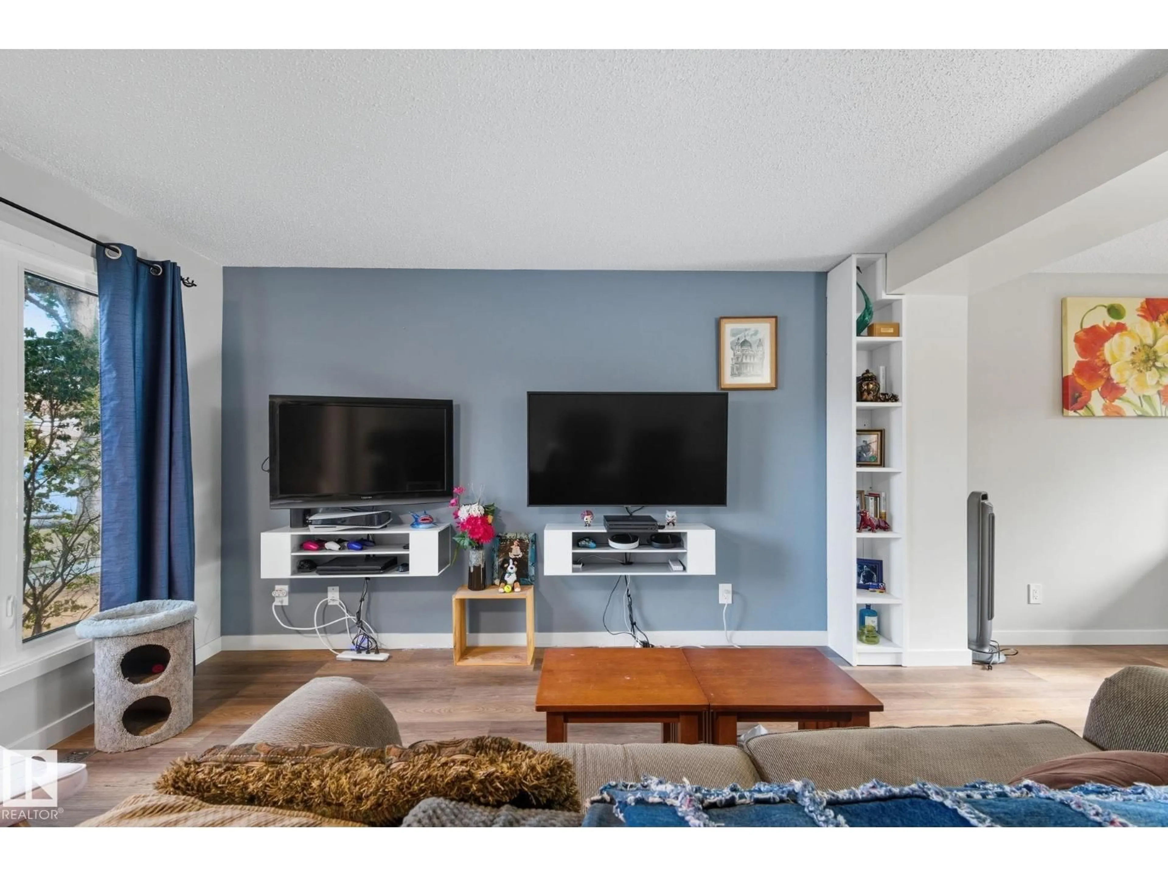 Home theater for 12047 162 AV, Edmonton Alberta T5X3R1