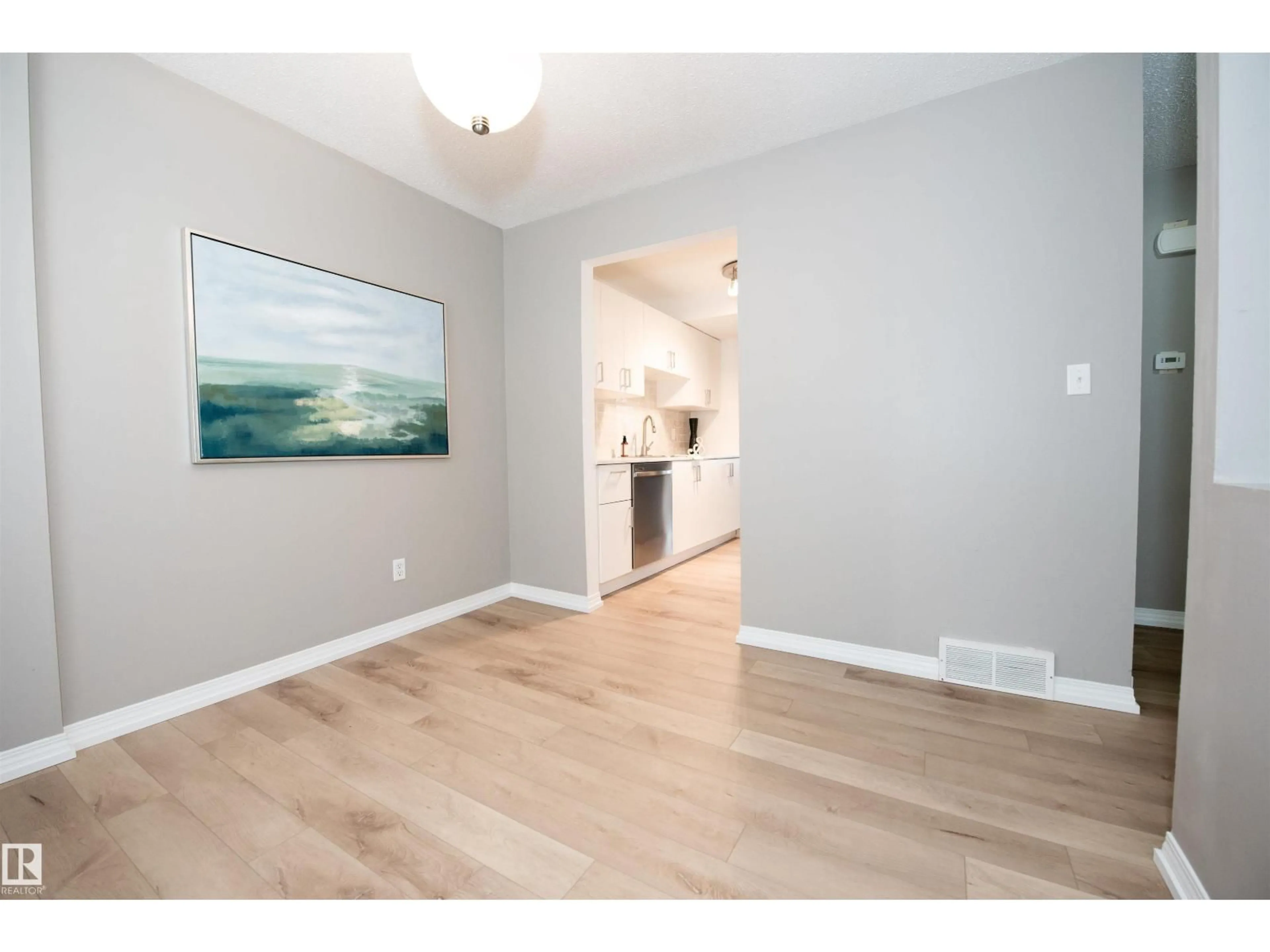 A pic of a room for 620 SADDLEBACK RD, Edmonton Alberta T6J4Z3
