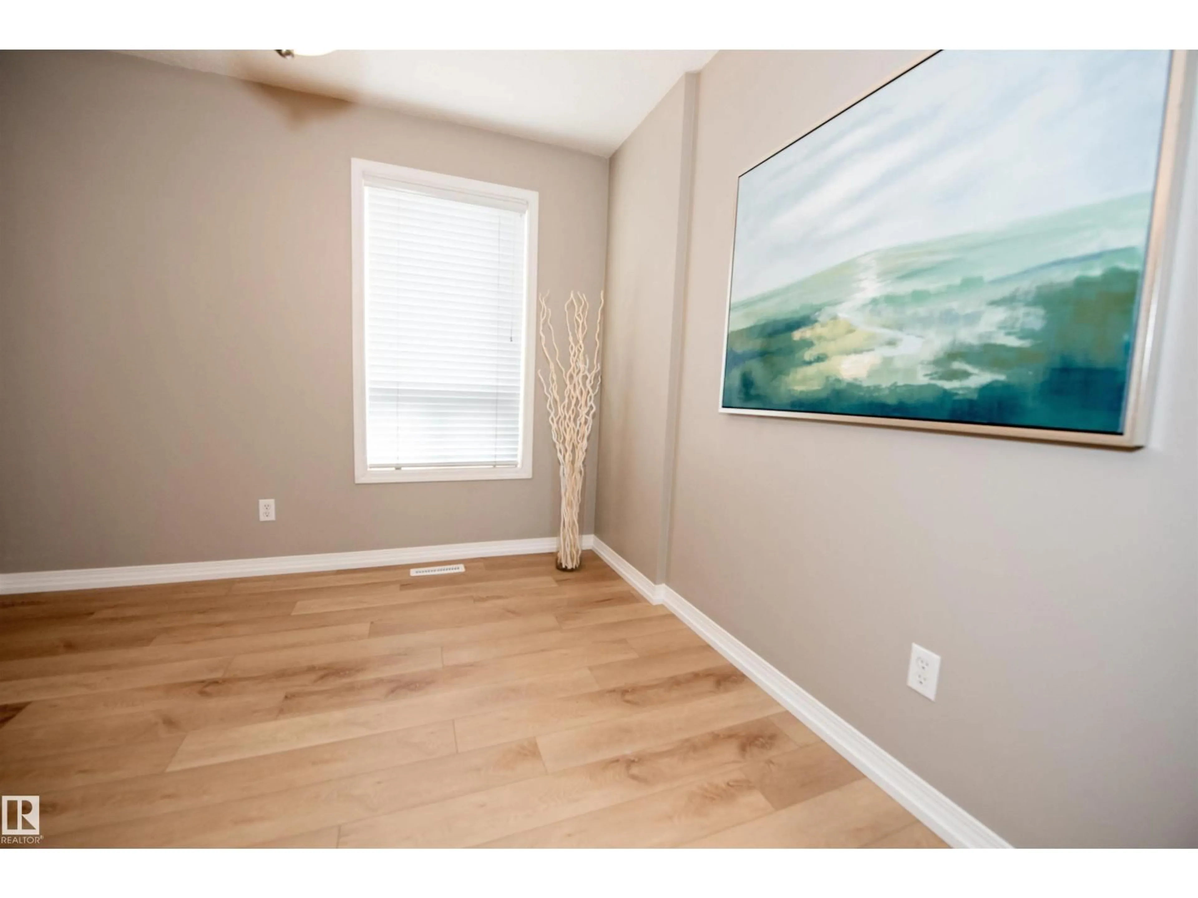 A pic of a room for 620 SADDLEBACK RD, Edmonton Alberta T6J4Z3