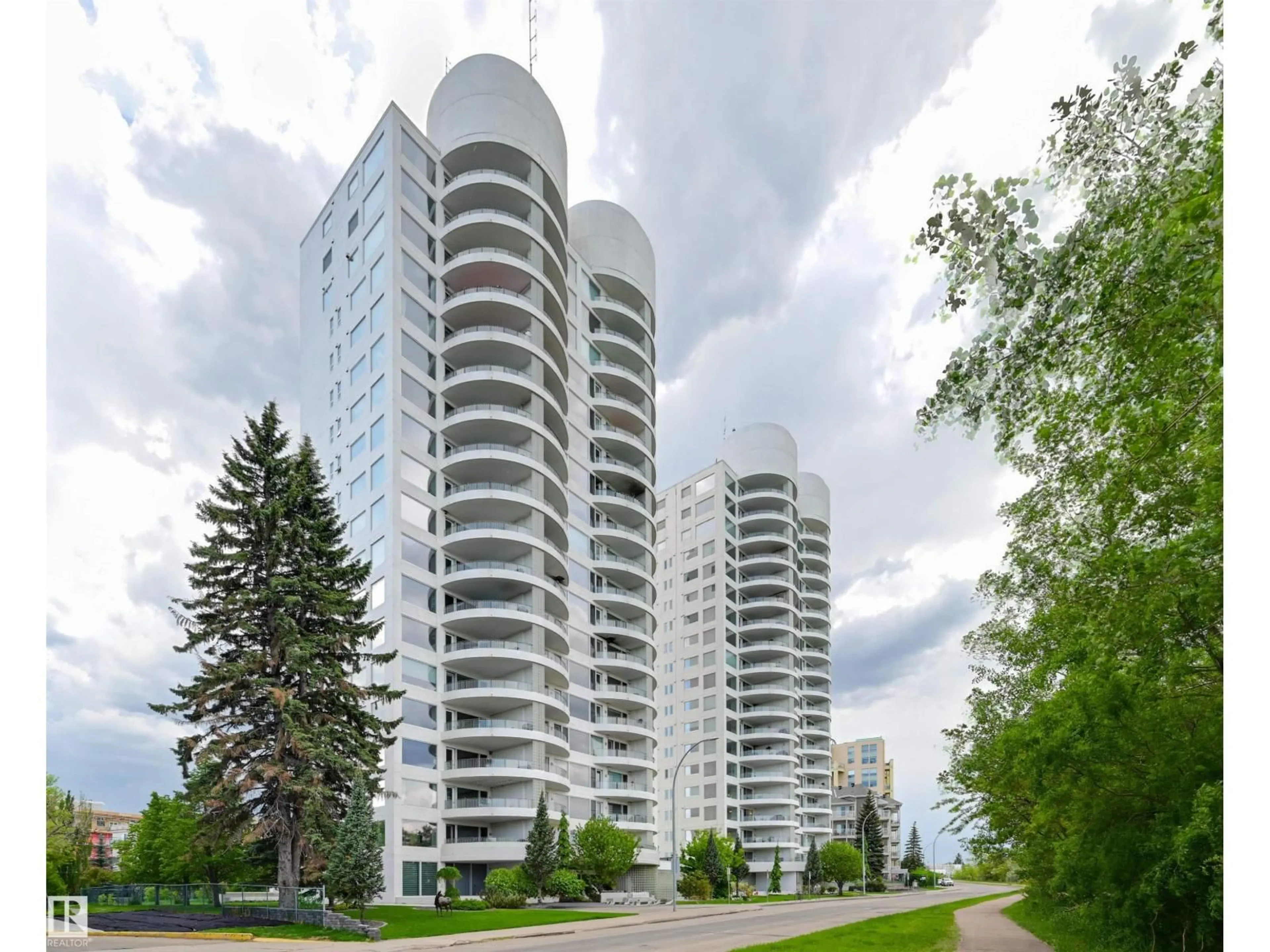 Unknown for 1003 SASKATCHEWAN DR, Edmonton Alberta T6E6H1