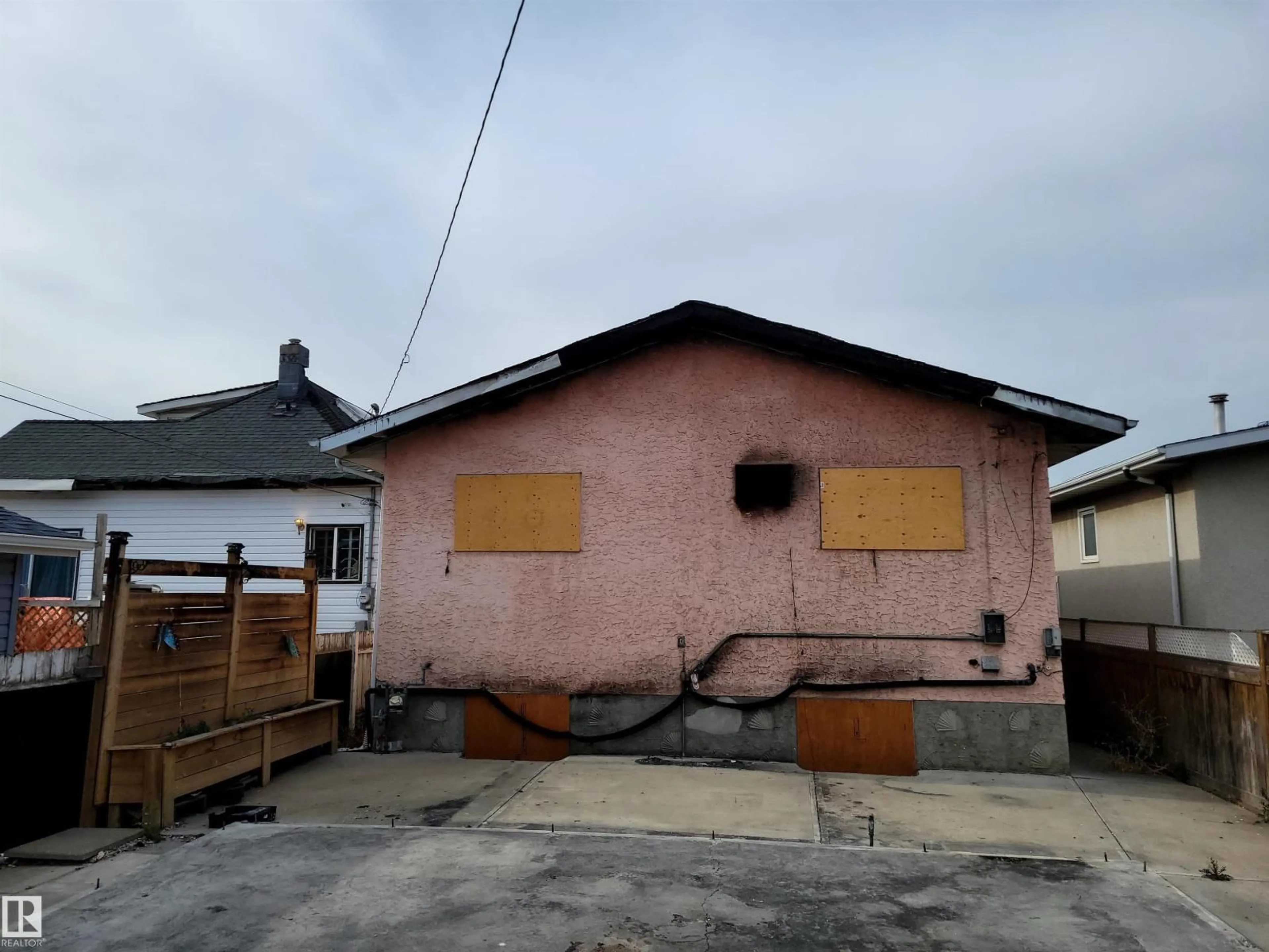 Unknown for NW - 11545 95 ST, Edmonton Alberta T5G1L5