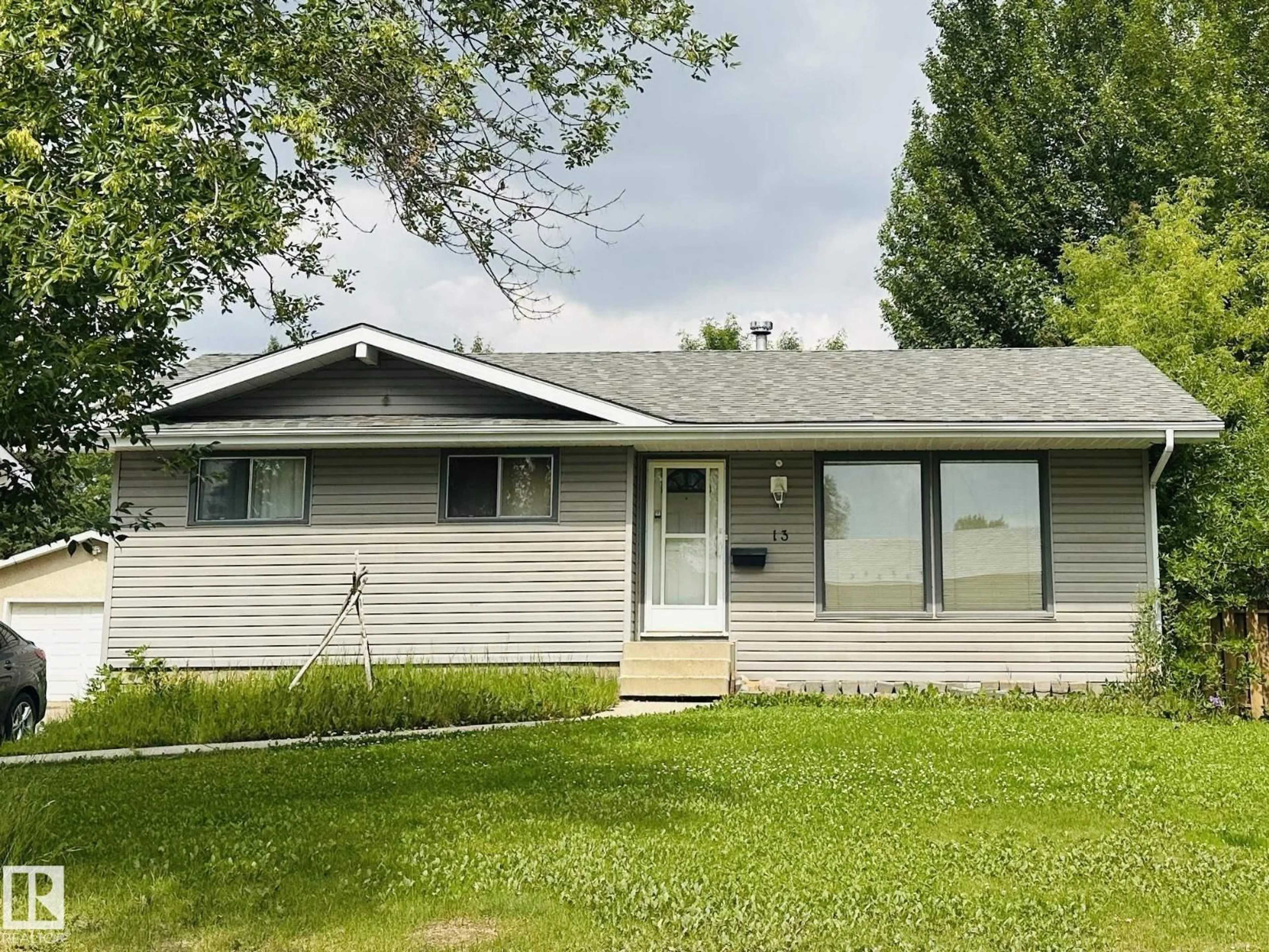 Home with vinyl exterior material, street for 13 ALDERWOOD CR, Sherwood Park Alberta T8A0K4