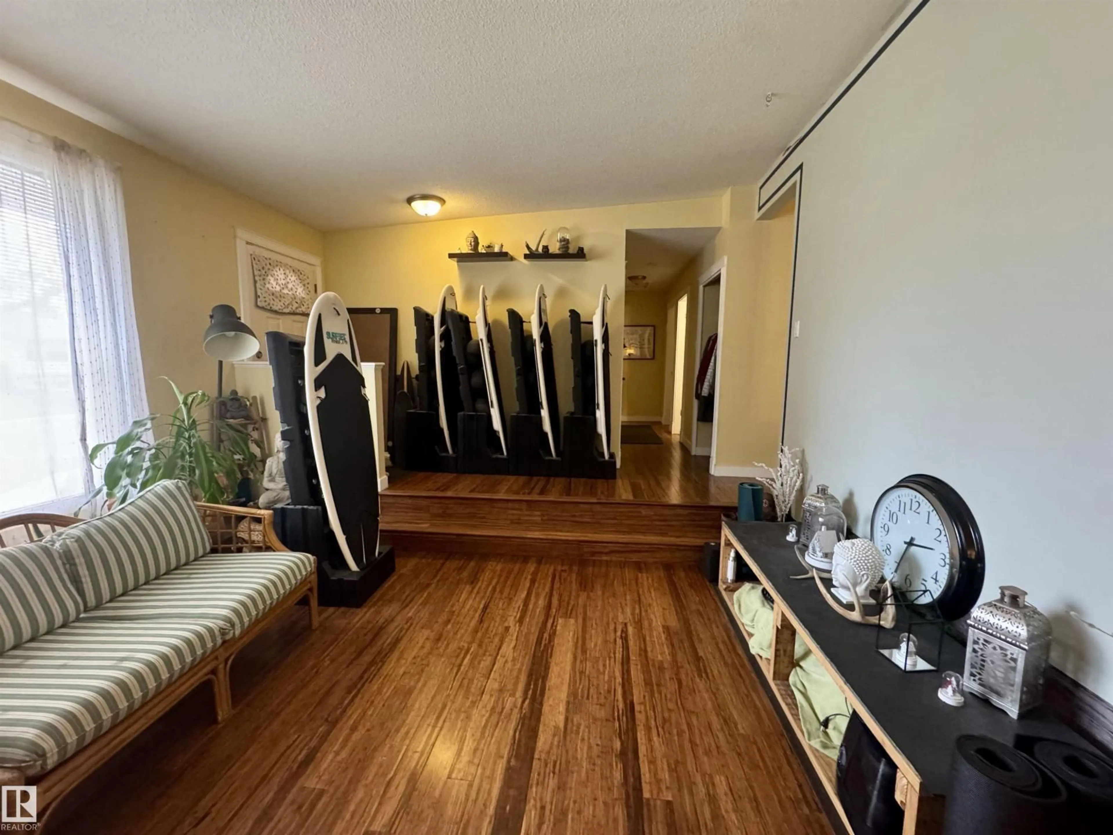 A pic of a room for 13 ALDERWOOD CR, Sherwood Park Alberta T8A0K4
