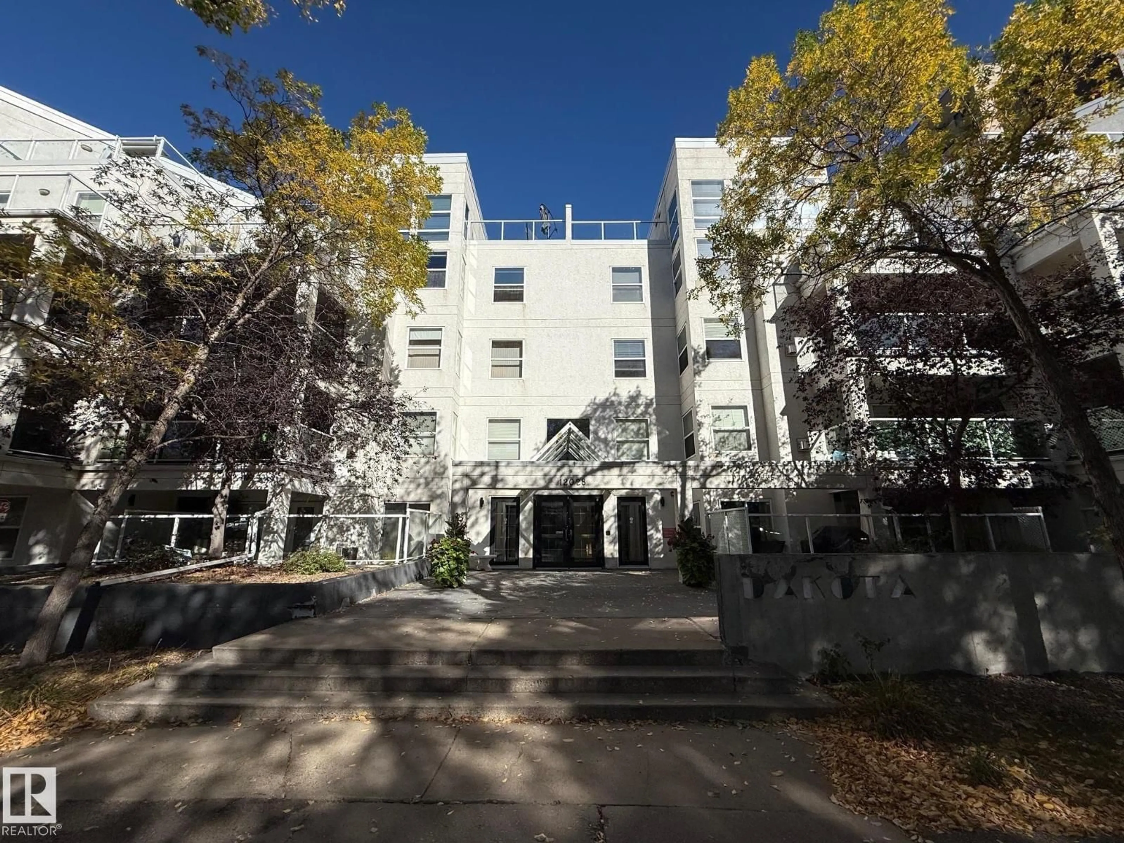 Unknown for #404 - 12028 103 AV NW, Edmonton Alberta T5K2T9